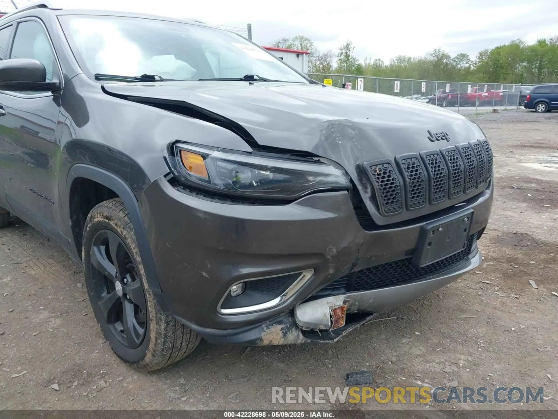 6 Фотография поврежденного автомобиля 1C4PJMDX1KD282994 JEEP CHEROKEE 2019