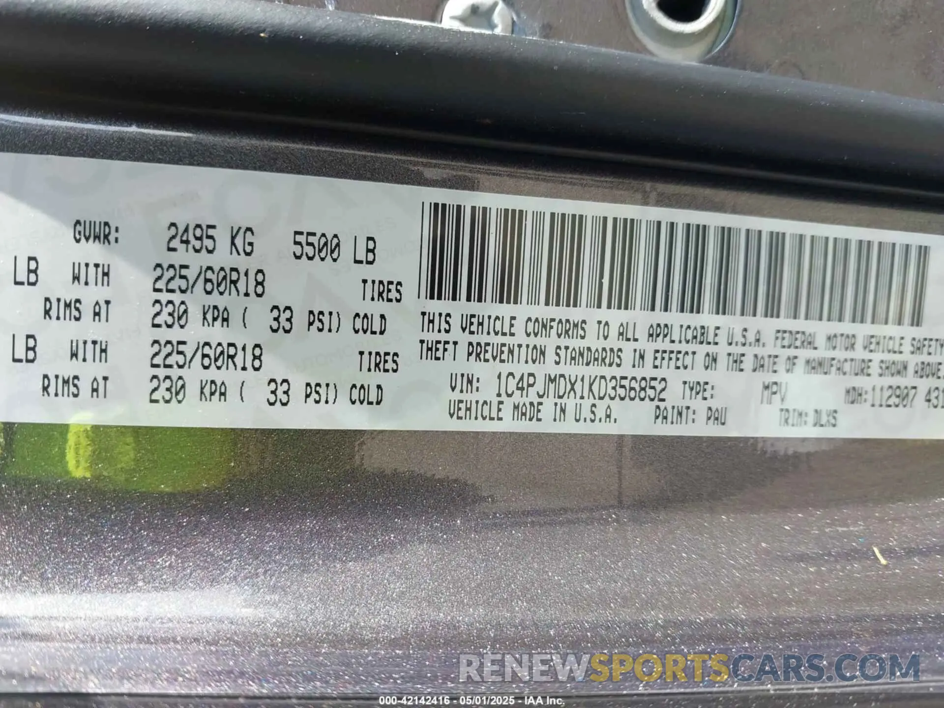 9 Photograph of a damaged car 1C4PJMDX1KD356852 JEEP CHEROKEE 2019