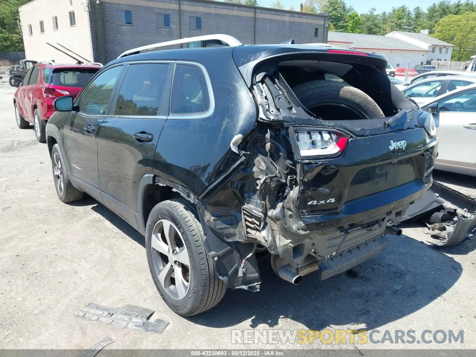 15 Фотография поврежденного автомобиля 1C4PJMDX2KD417030 JEEP CHEROKEE 2019