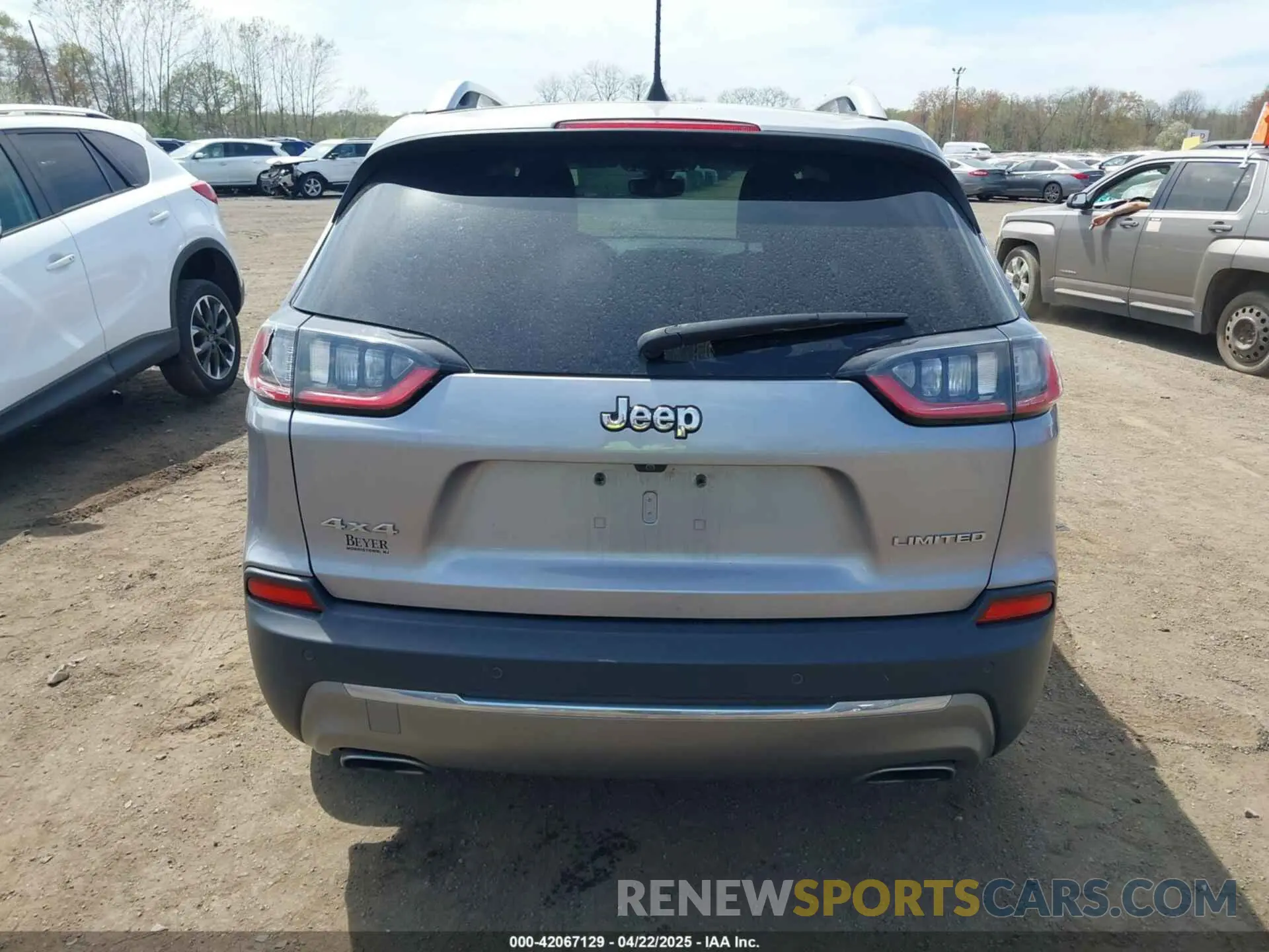 16 Фотография поврежденного автомобиля 1C4PJMDX3KD254825 JEEP CHEROKEE 2019