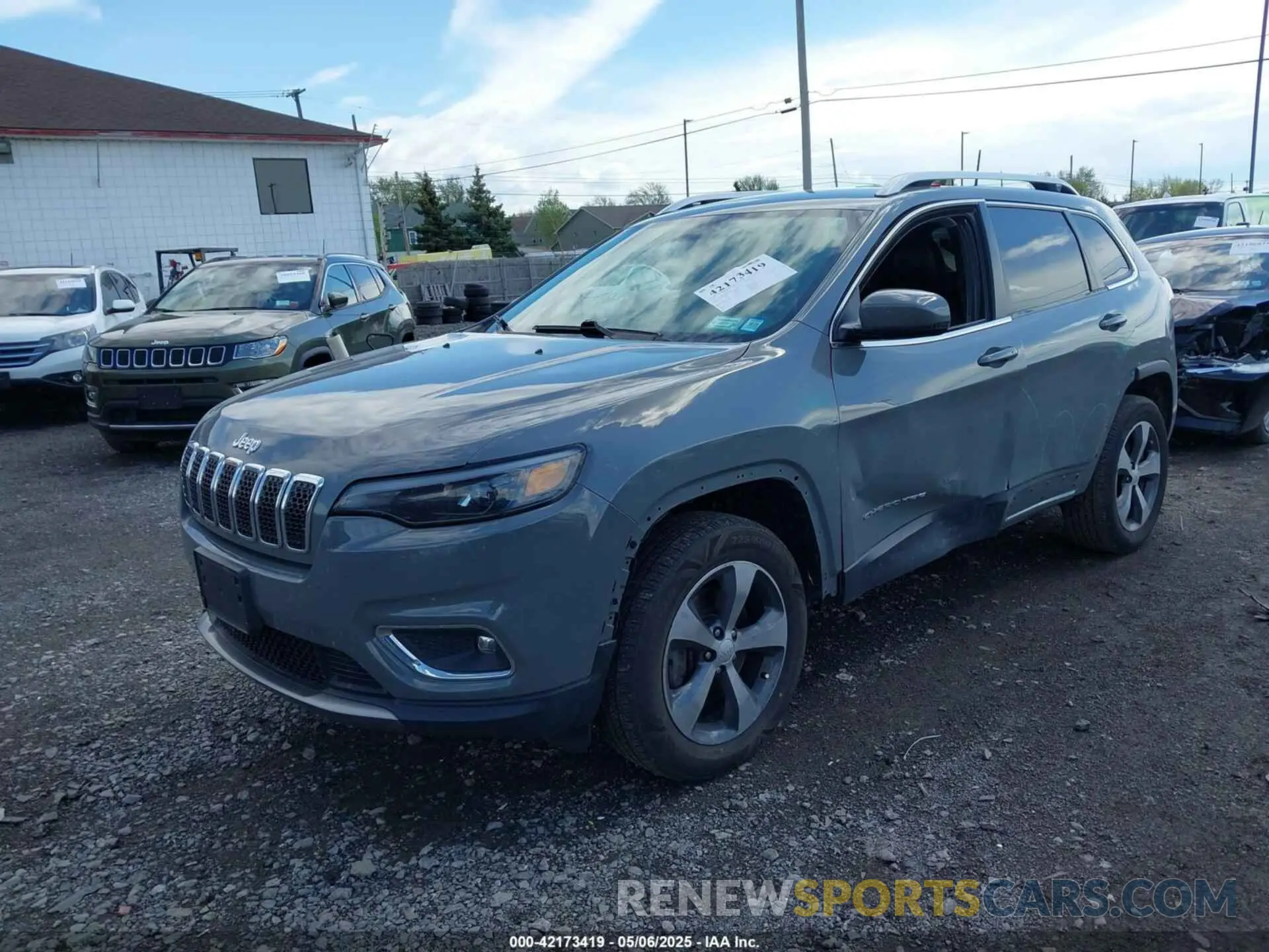 2 Фотография поврежденного автомобиля 1C4PJMDX4KD451079 JEEP CHEROKEE 2019
