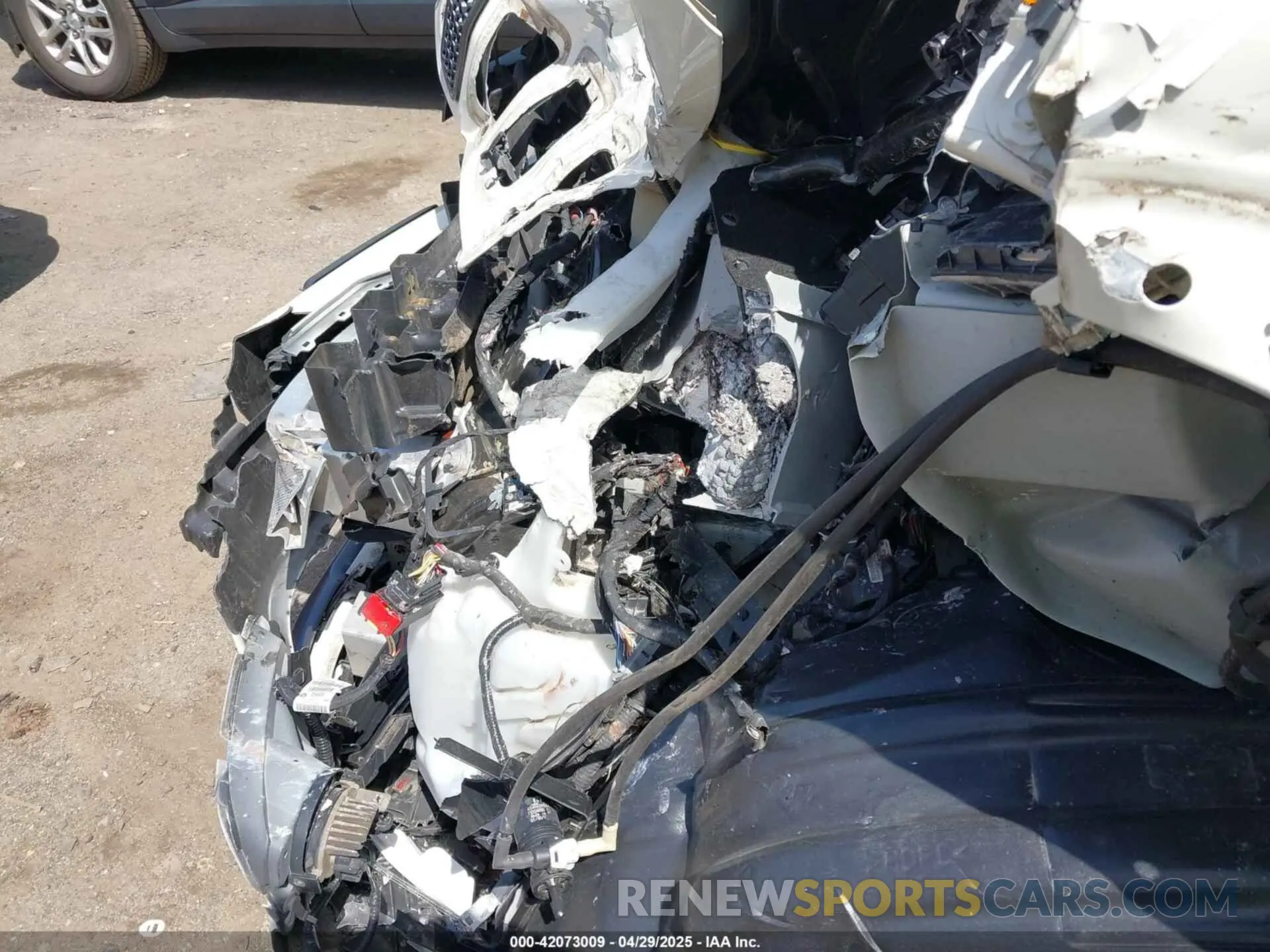10 Фотография поврежденного автомобиля 1C4PJMDX5KD451379 JEEP CHEROKEE 2019