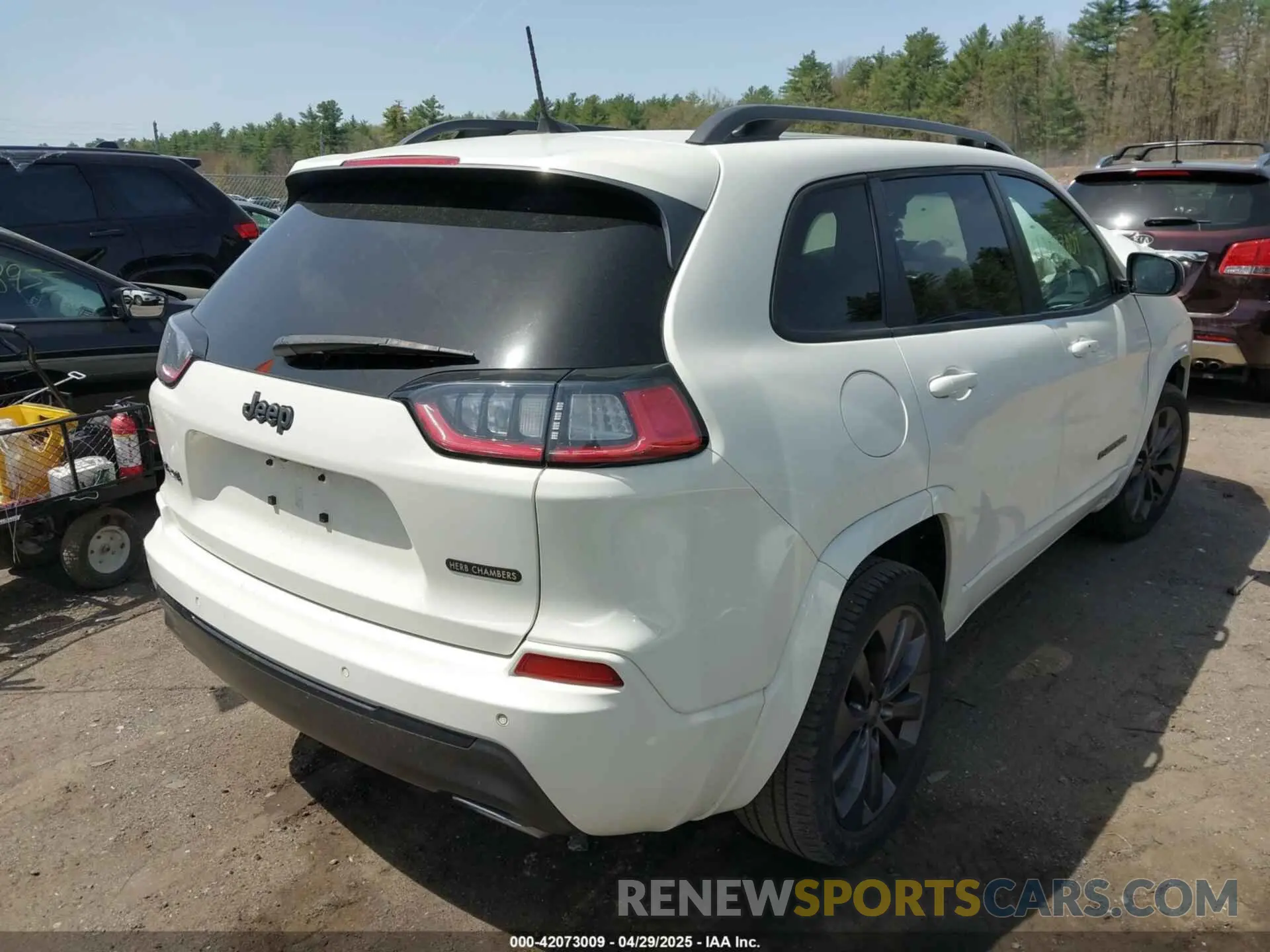 4 Фотография поврежденного автомобиля 1C4PJMDX5KD451379 JEEP CHEROKEE 2019