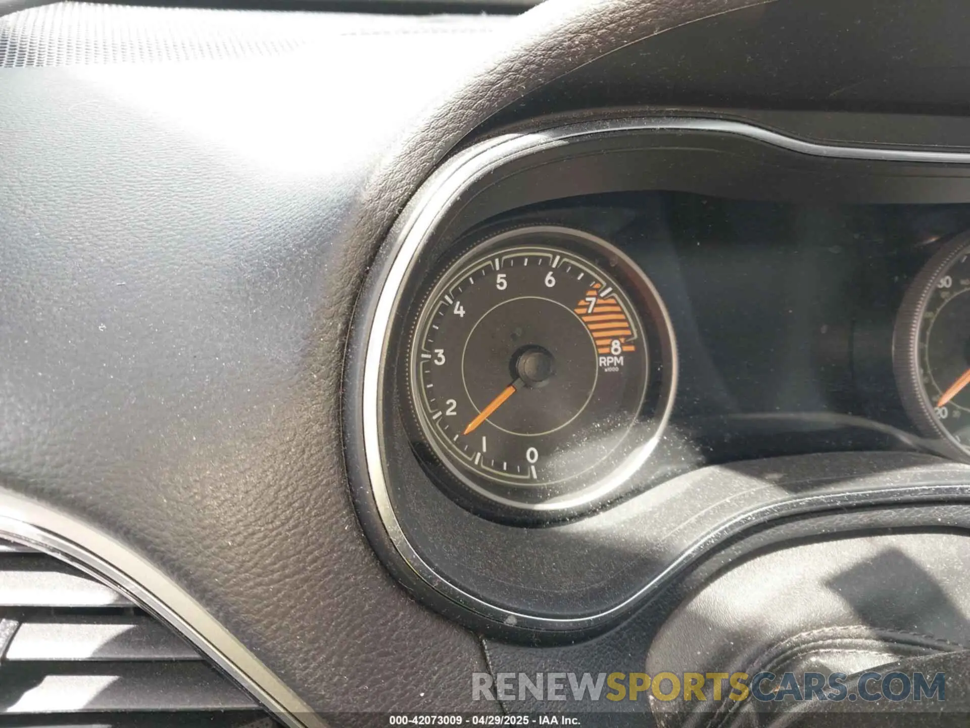 7 Фотография поврежденного автомобиля 1C4PJMDX5KD451379 JEEP CHEROKEE 2019