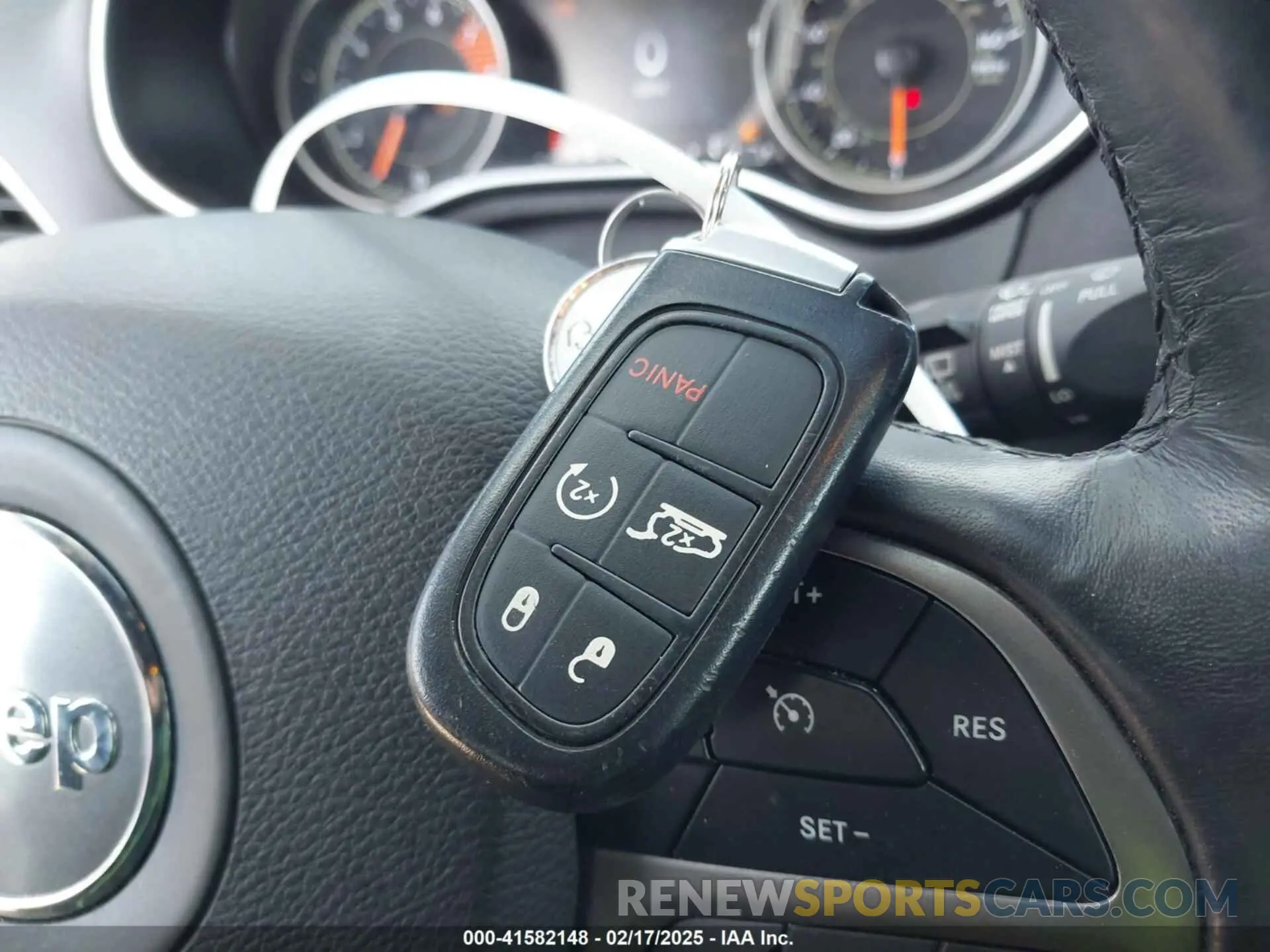 11 Фотография поврежденного автомобиля 1C4PJMDX6KD135313 JEEP CHEROKEE 2019