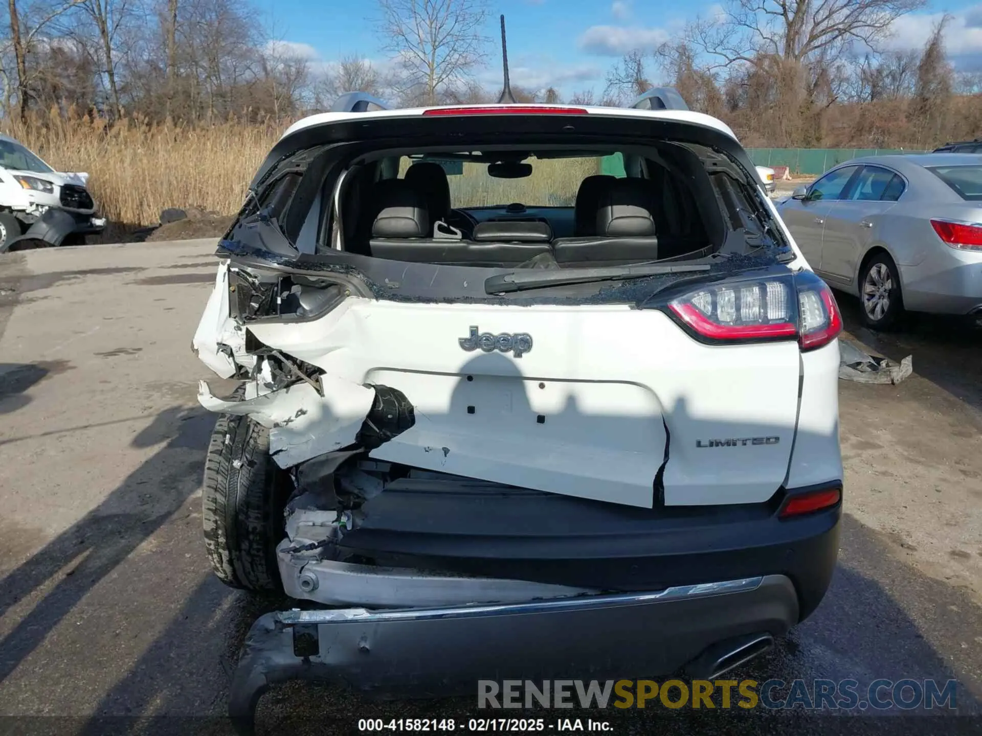 17 Фотография поврежденного автомобиля 1C4PJMDX6KD135313 JEEP CHEROKEE 2019