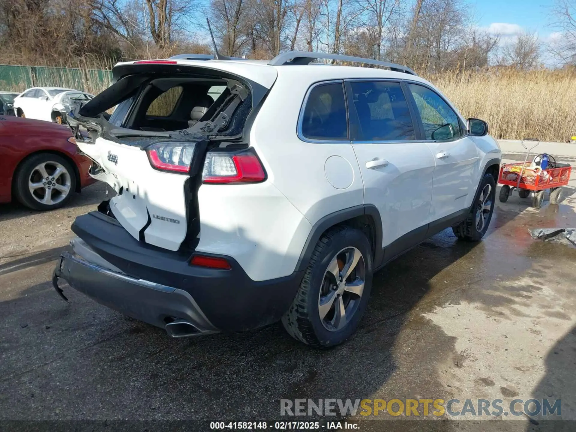 4 Фотография поврежденного автомобиля 1C4PJMDX6KD135313 JEEP CHEROKEE 2019