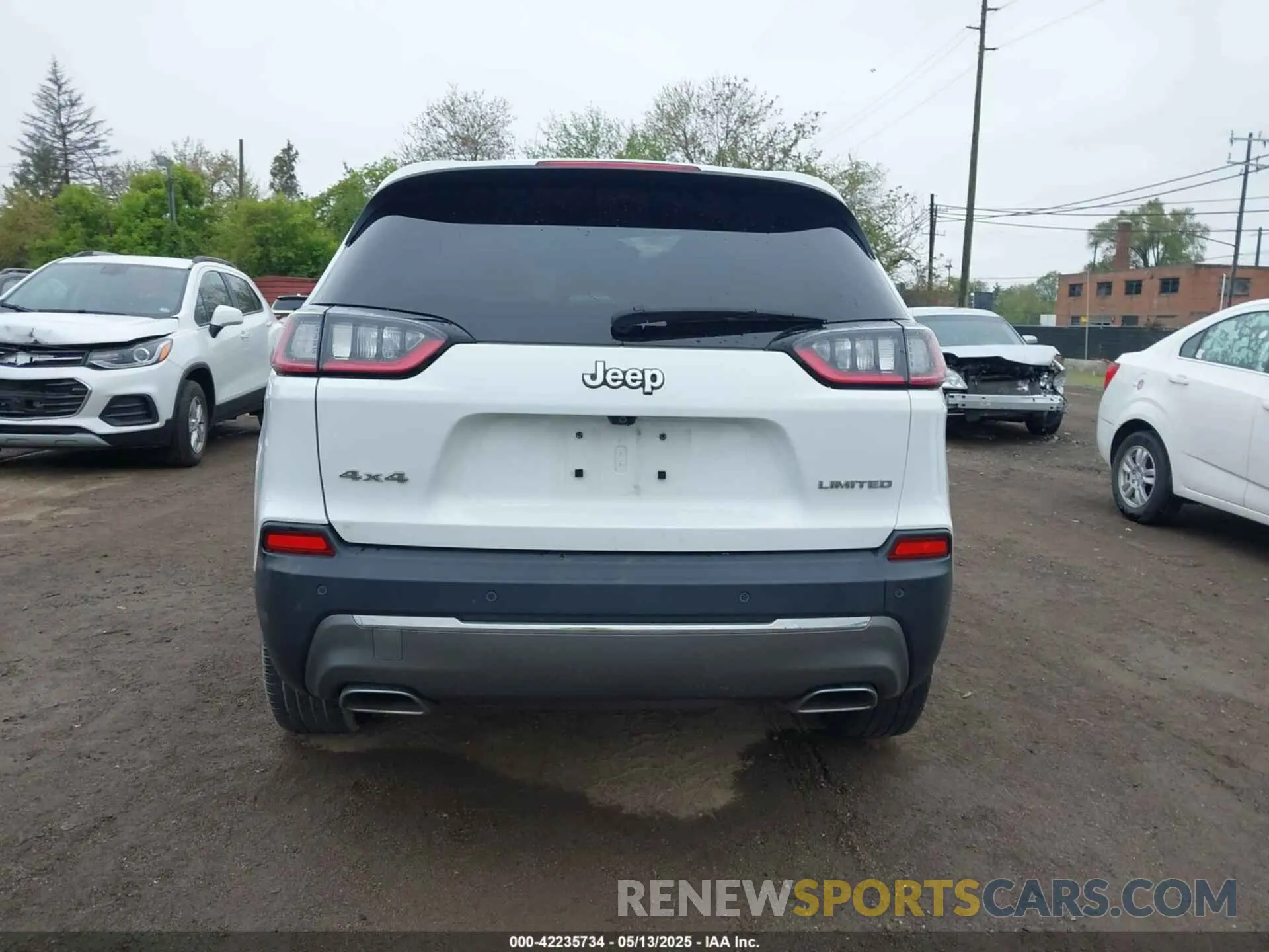 17 Фотография поврежденного автомобиля 1C4PJMDX6KD252972 JEEP CHEROKEE 2019