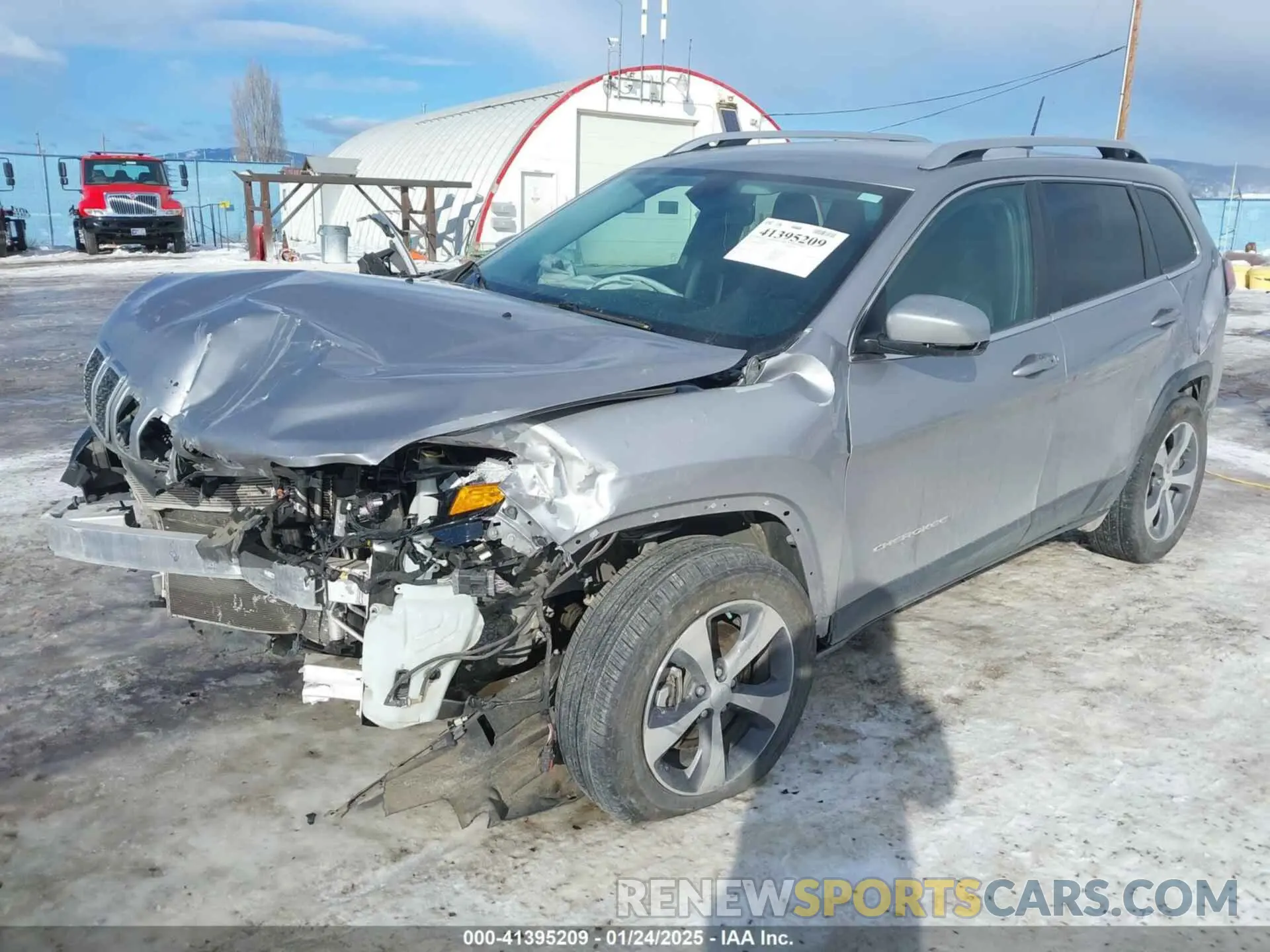 2 Photograph of a damaged car 1C4PJMDX8KD141677 JEEP CHEROKEE 2019