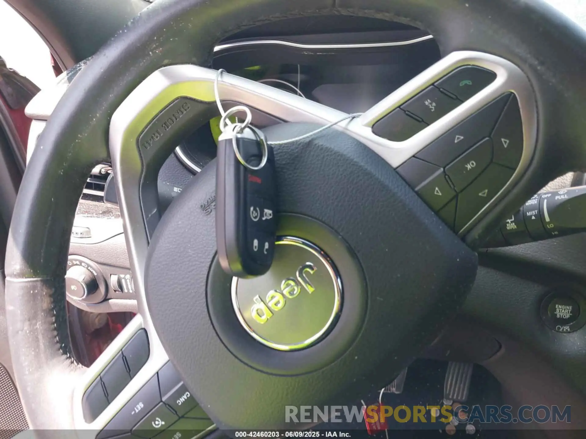 11 Фотография поврежденного автомобиля 1C4PJMDX8KD407263 JEEP CHEROKEE 2019