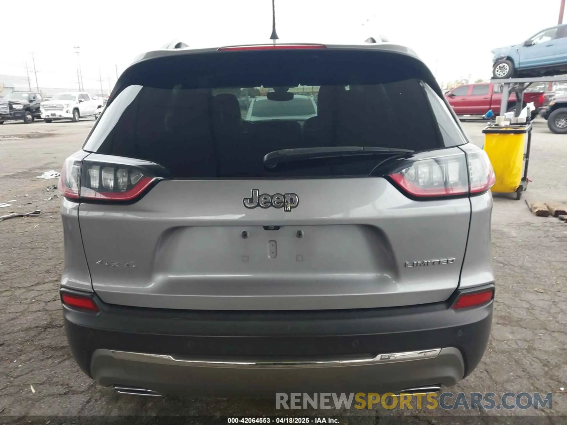 17 Фотография поврежденного автомобиля 1C4PJMDX8KD440702 JEEP CHEROKEE 2019