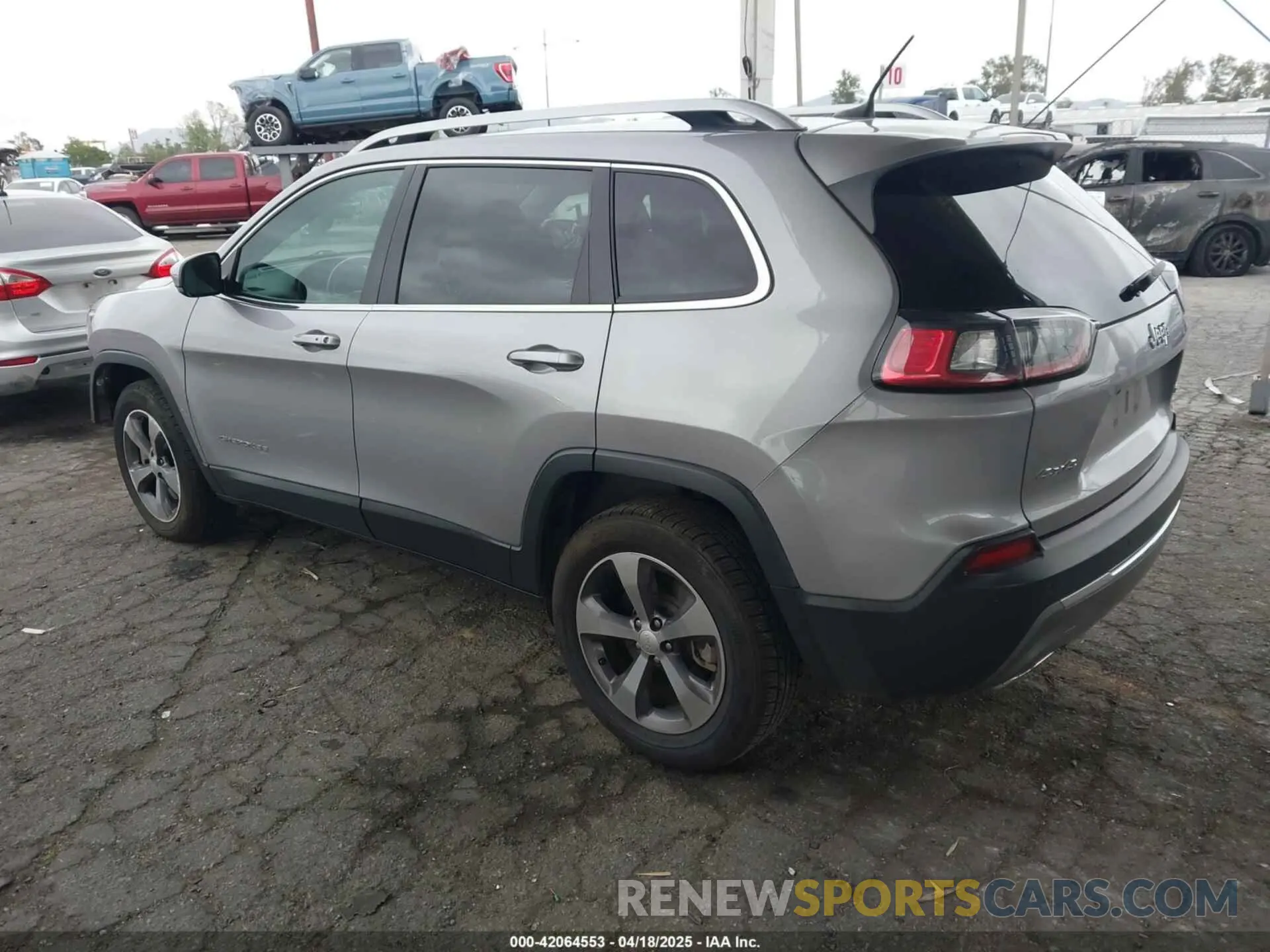 3 Фотография поврежденного автомобиля 1C4PJMDX8KD440702 JEEP CHEROKEE 2019