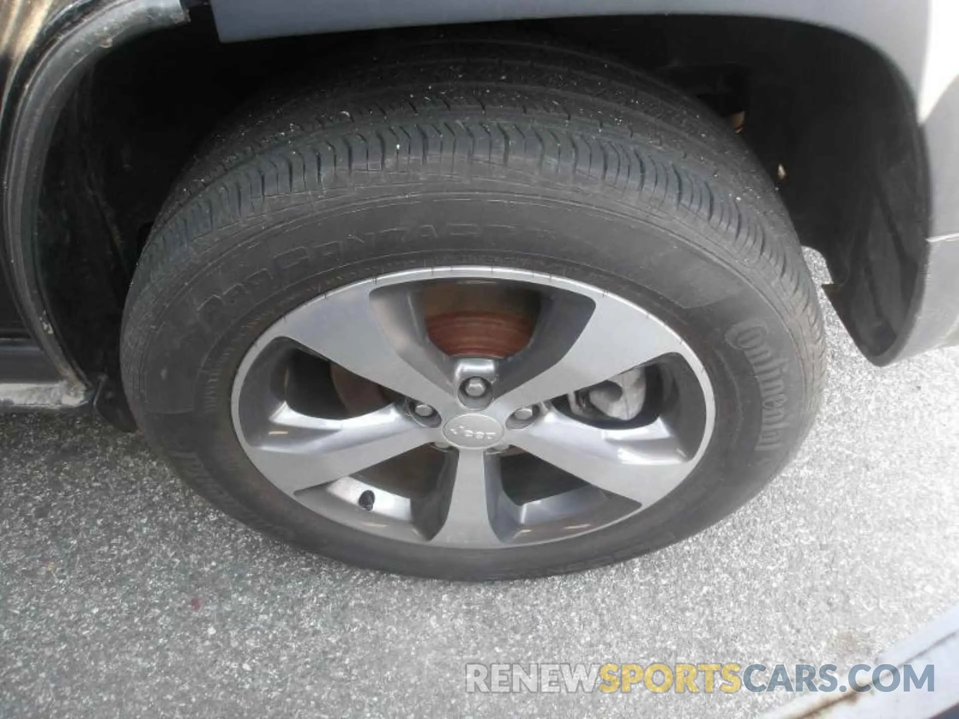 5 Фотография поврежденного автомобиля 1C4PJMDX8KD450811 JEEP CHEROKEE 2019