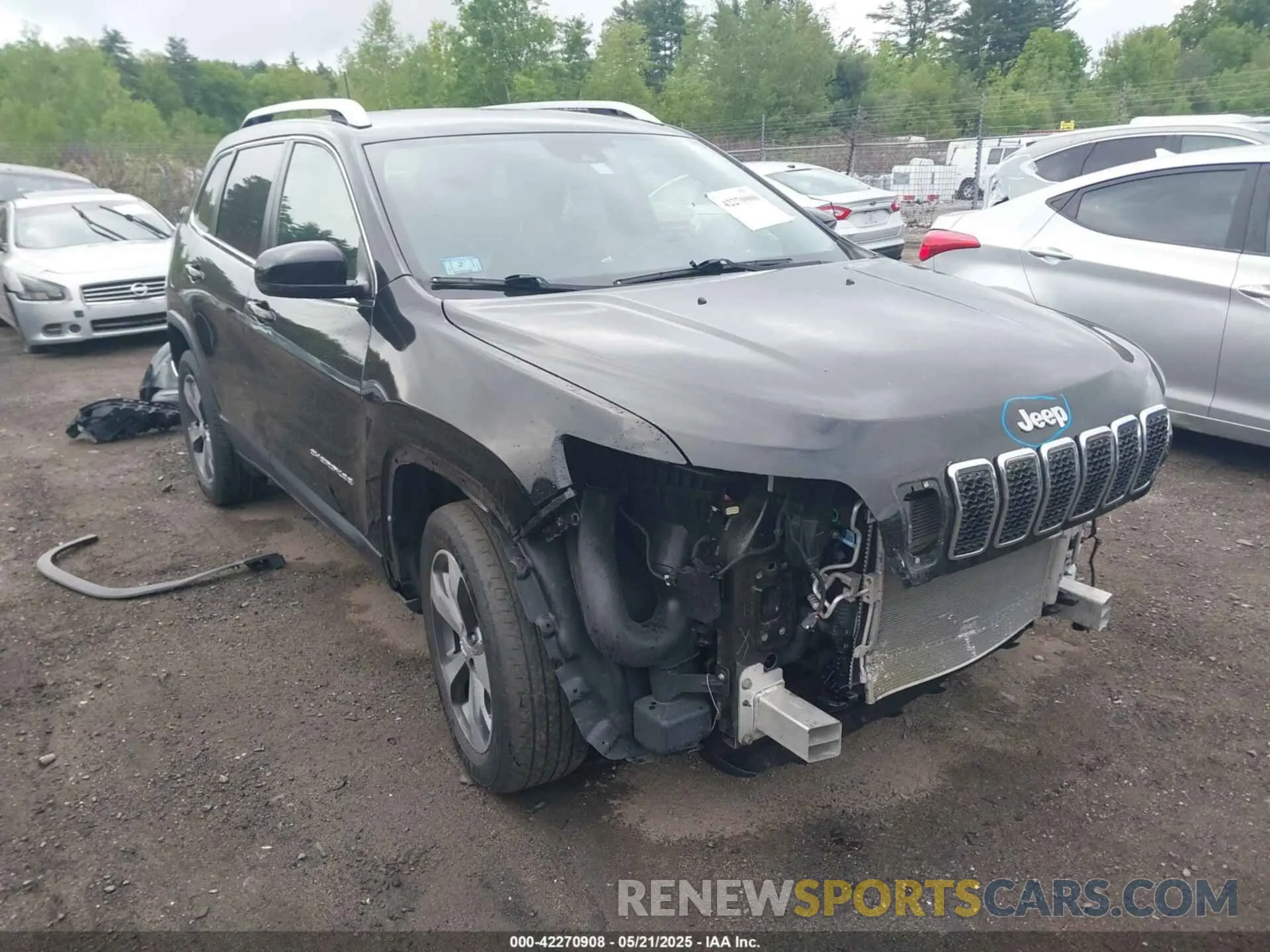 1 Photograph of a damaged car 1C4PJMDX9KD102323 JEEP CHEROKEE 2019
