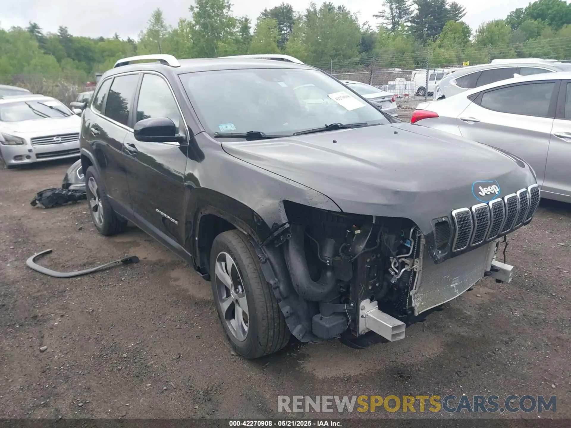 14 Photograph of a damaged car 1C4PJMDX9KD102323 JEEP CHEROKEE 2019