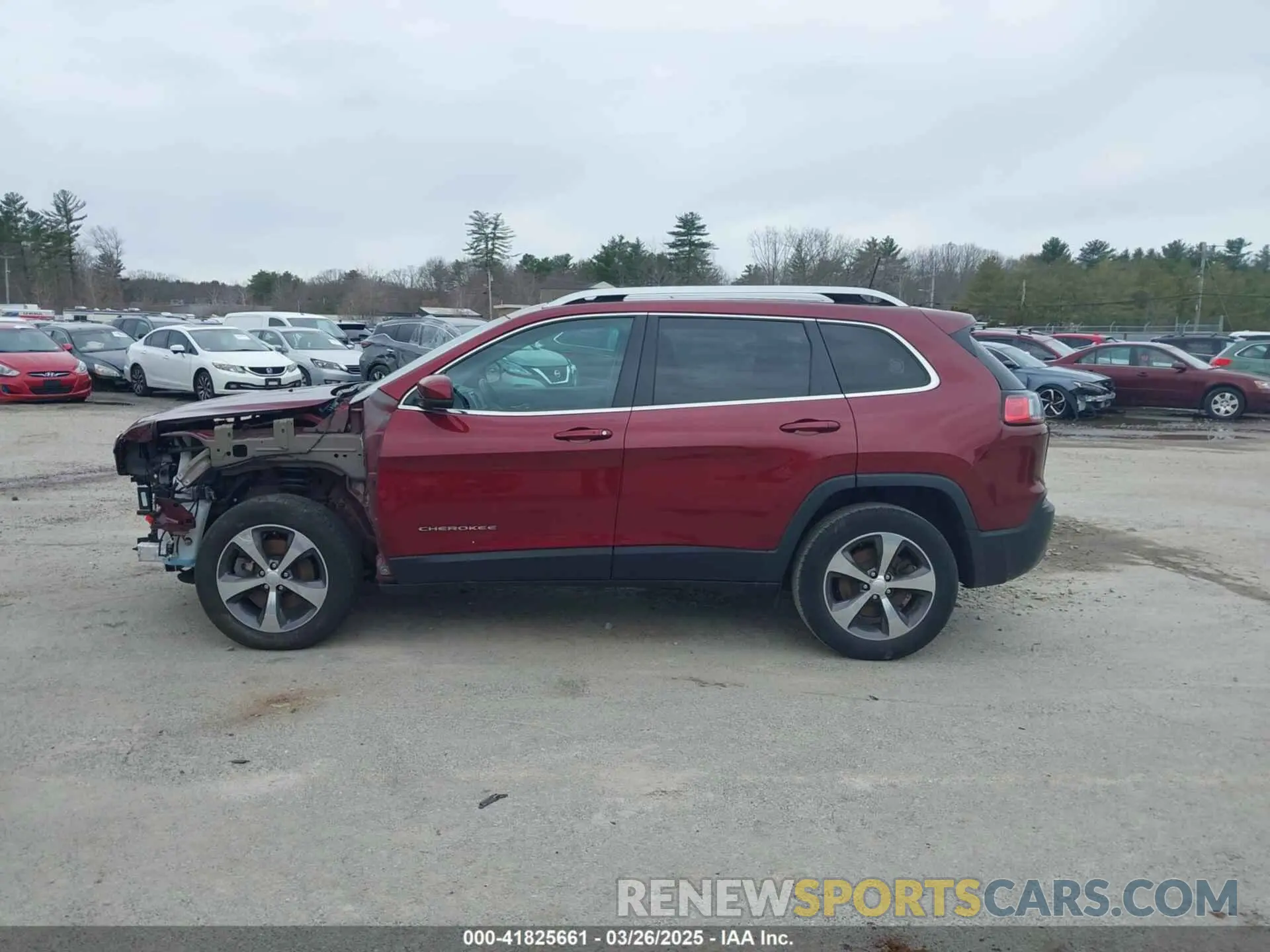 14 Photograph of a damaged car 1C4PJMDX9KD445388 JEEP CHEROKEE 2019