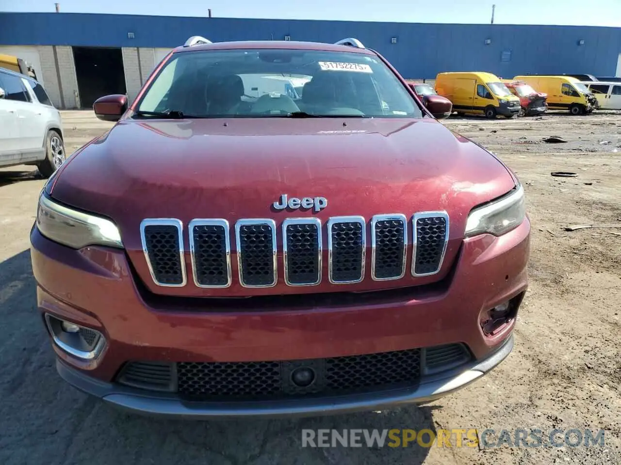 5 Photograph of a damaged car 1C4PJMDXXKD104243 JEEP CHEROKEE 2019