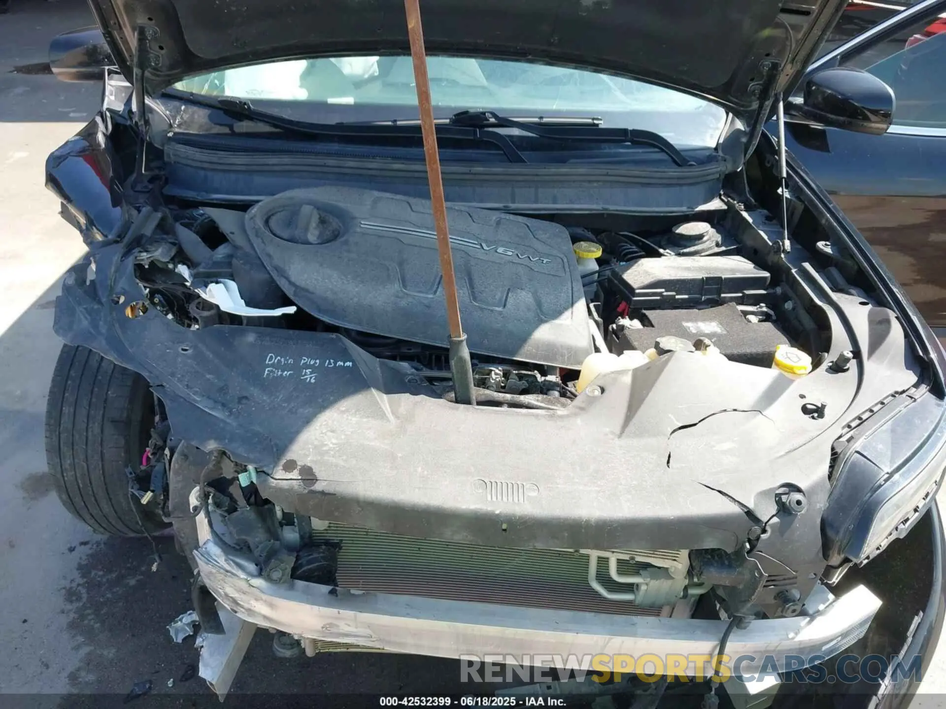 10 Фотография поврежденного автомобиля 1C4PJMDXXKD135511 JEEP CHEROKEE 2019