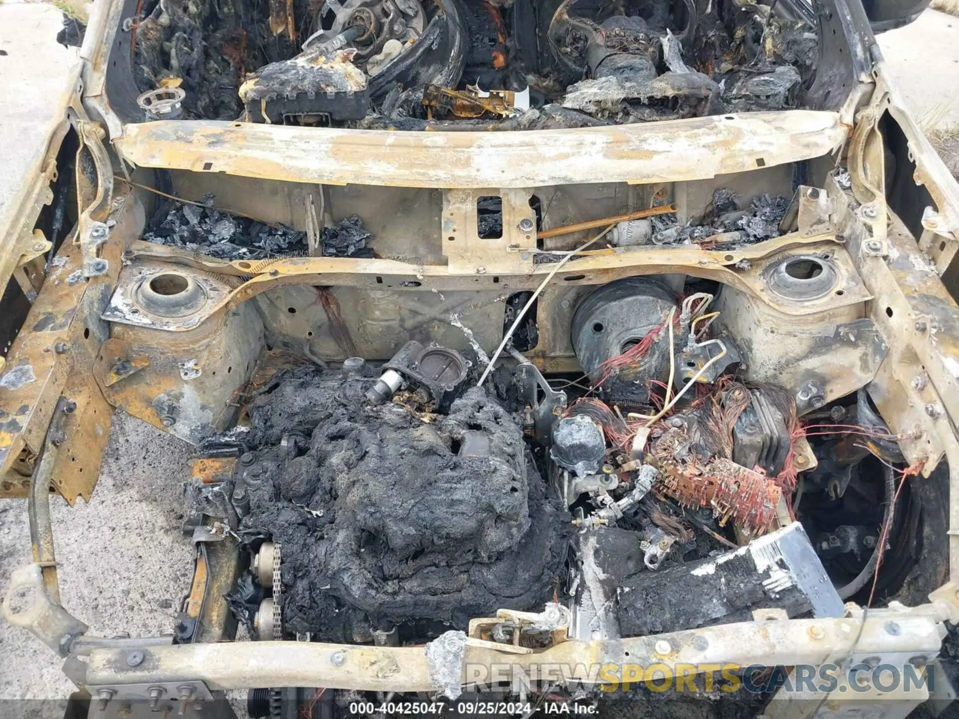 10 Photograph of a damaged car 1C4PJMDXXKD354176 JEEP CHEROKEE 2019