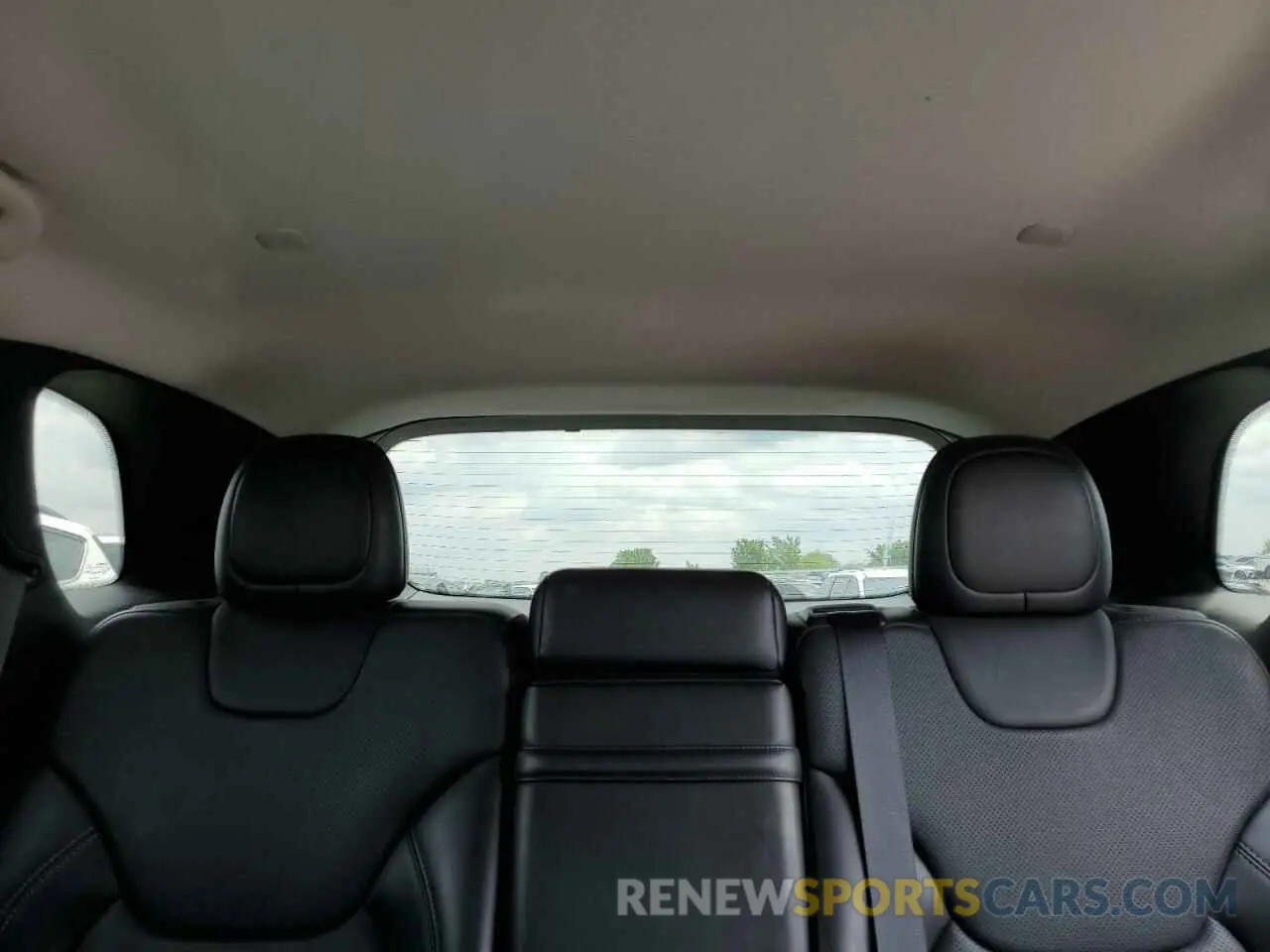 10 Фотография поврежденного автомобиля 1C4PJMJNXKD173937 JEEP CHEROKEE 2019