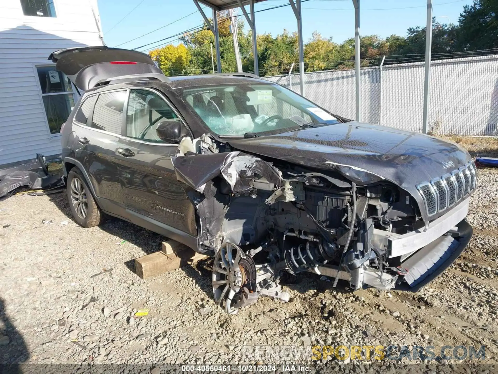 1 Photograph of a damaged car 1C4PJMLB1KD101186 JEEP CHEROKEE 2019