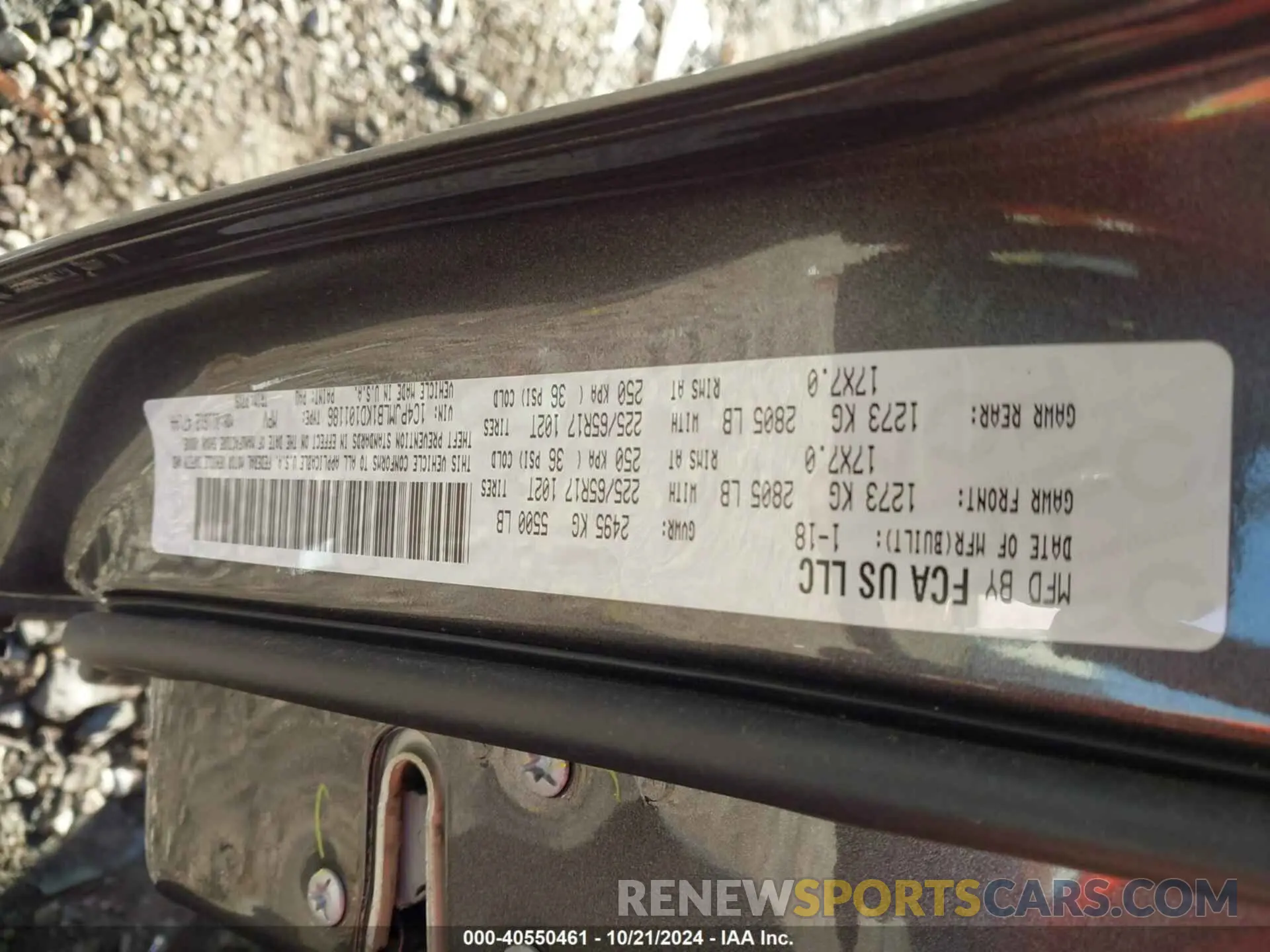 9 Photograph of a damaged car 1C4PJMLB1KD101186 JEEP CHEROKEE 2019