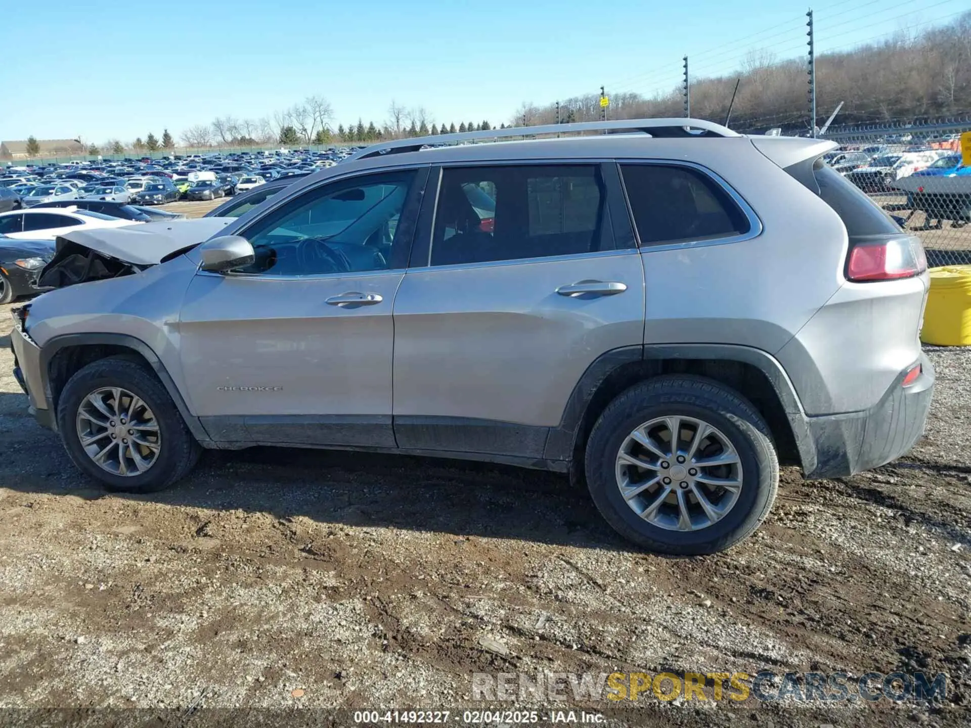 14 Фотография поврежденного автомобиля 1C4PJMLB1KD166927 JEEP CHEROKEE 2019
