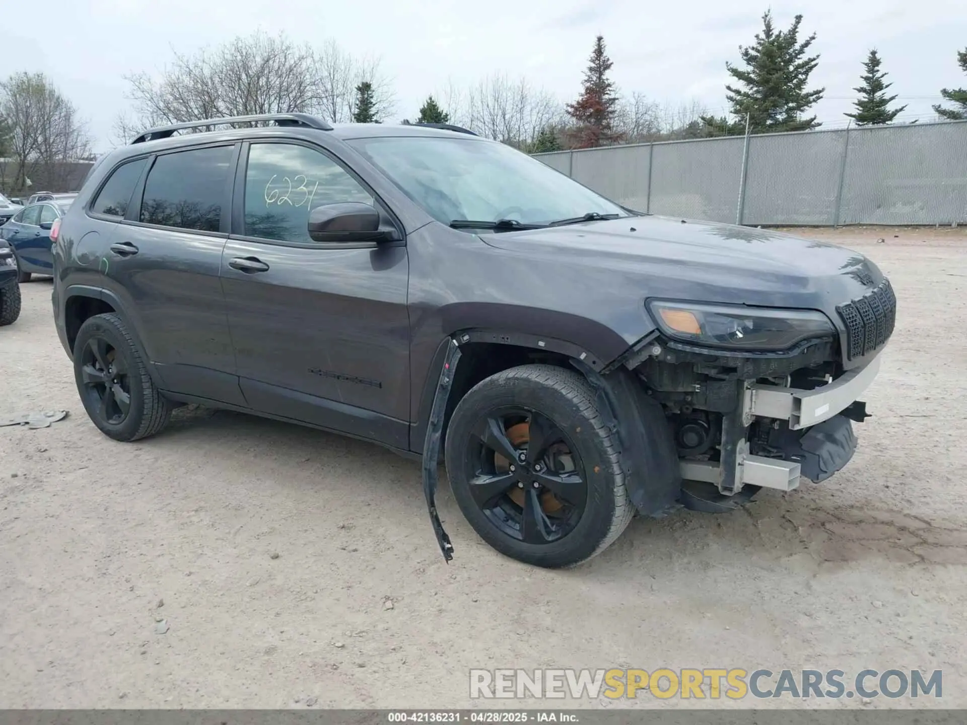 1 Photograph of a damaged car 1C4PJMLB1KD320682 JEEP CHEROKEE 2019