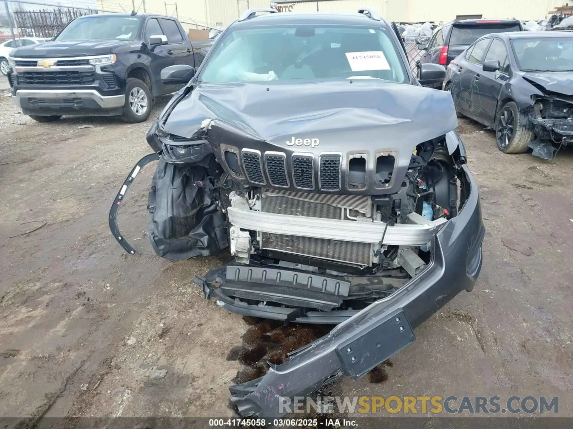 12 Photograph of a damaged car 1C4PJMLB2KD101505 JEEP CHEROKEE 2019