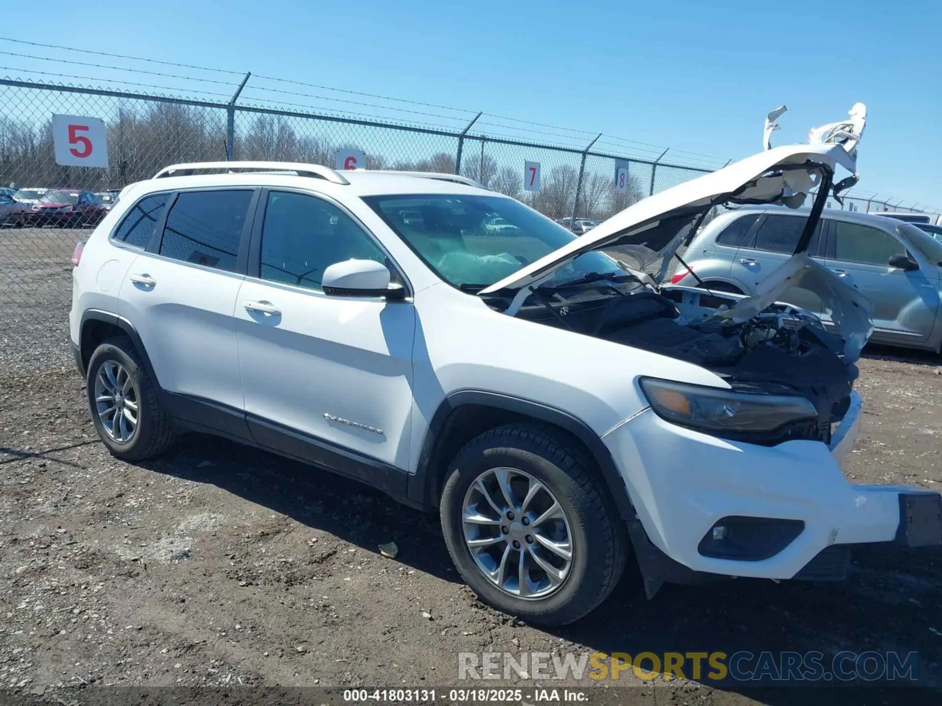1 Photograph of a damaged car 1C4PJMLB2KD355361 JEEP CHEROKEE 2019