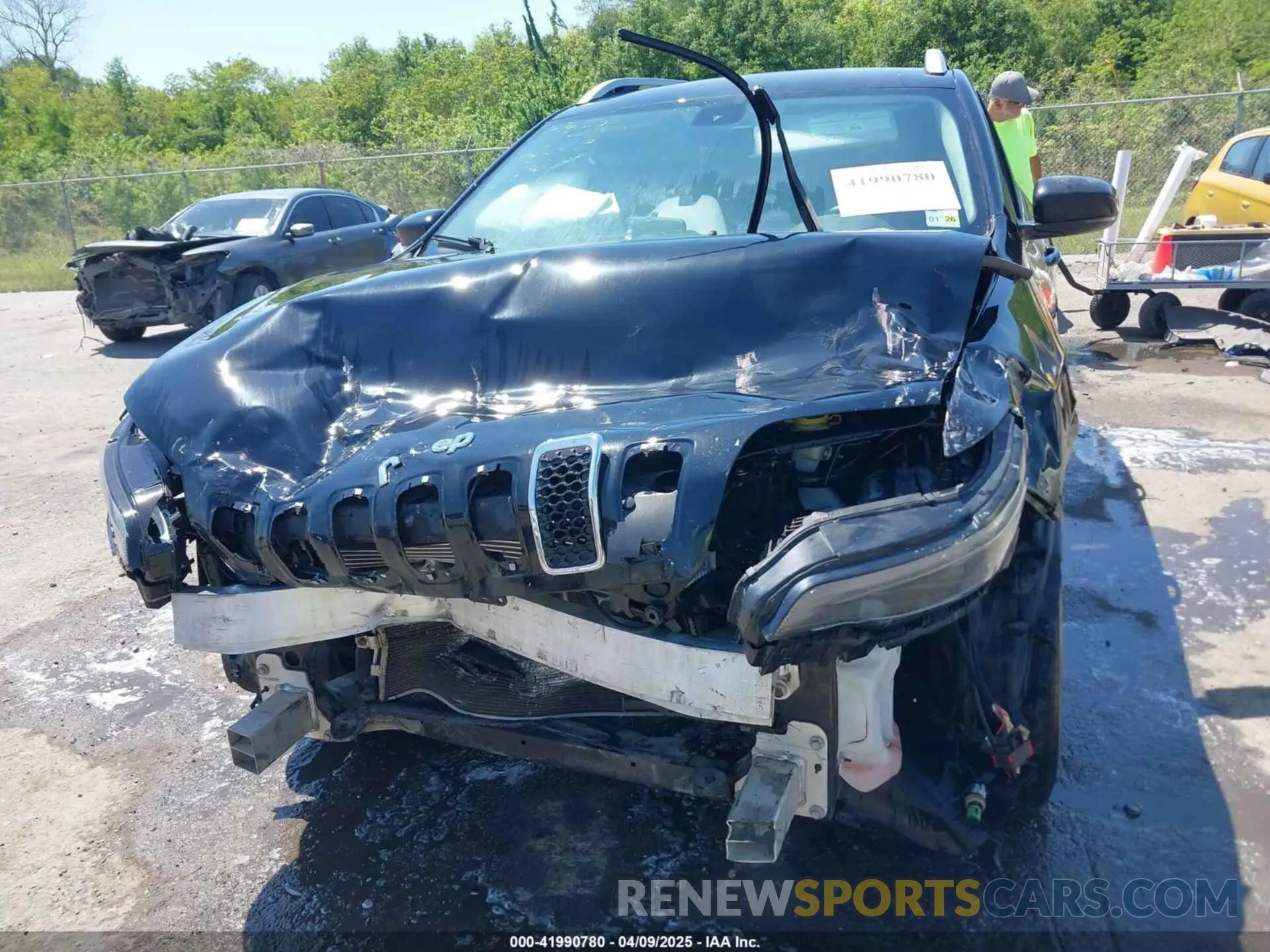 12 Фотография поврежденного автомобиля 1C4PJMLB5KD474859 JEEP CHEROKEE 2019