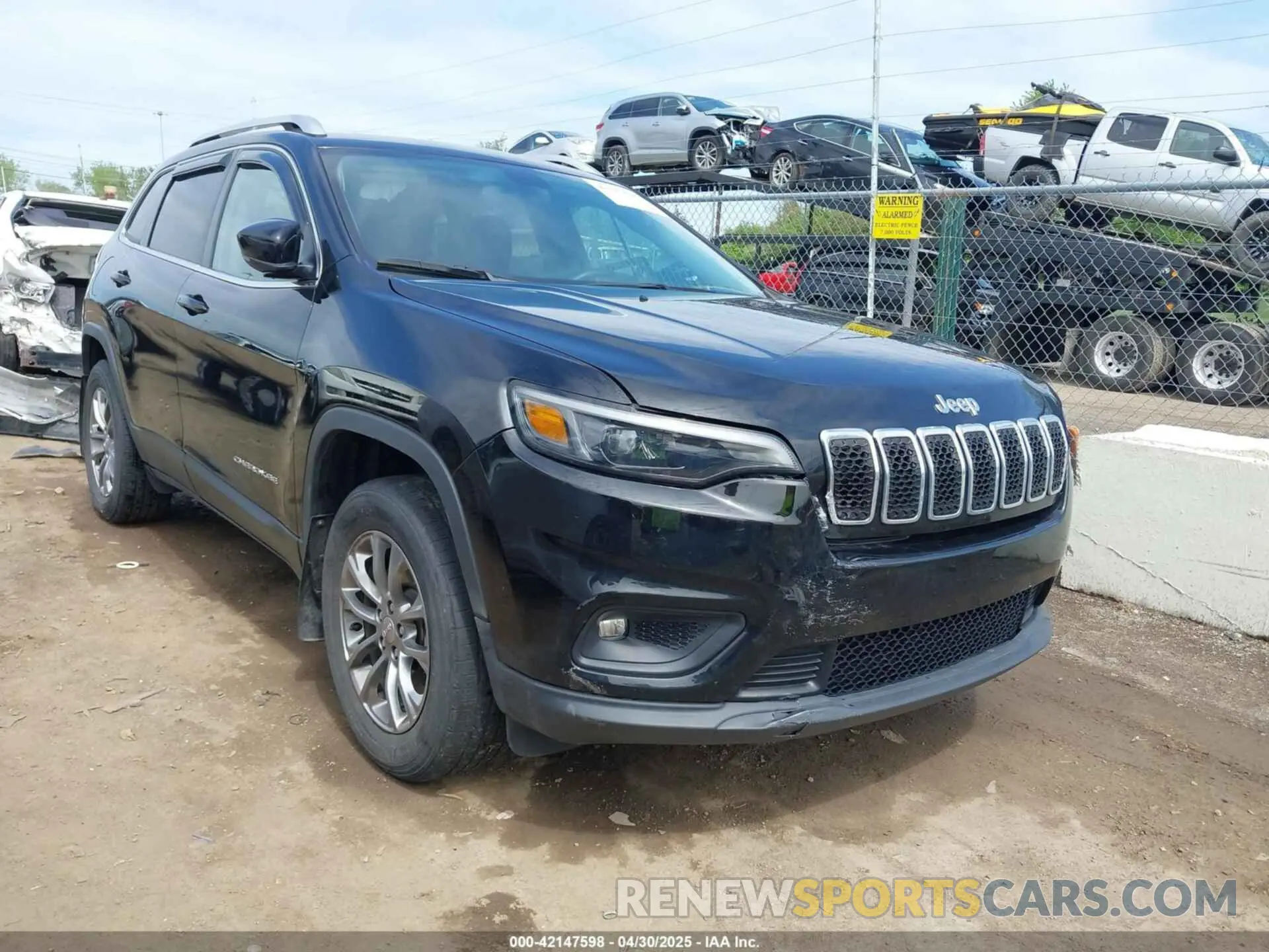 1 Photograph of a damaged car 1C4PJMLB5KD489488 JEEP CHEROKEE 2019