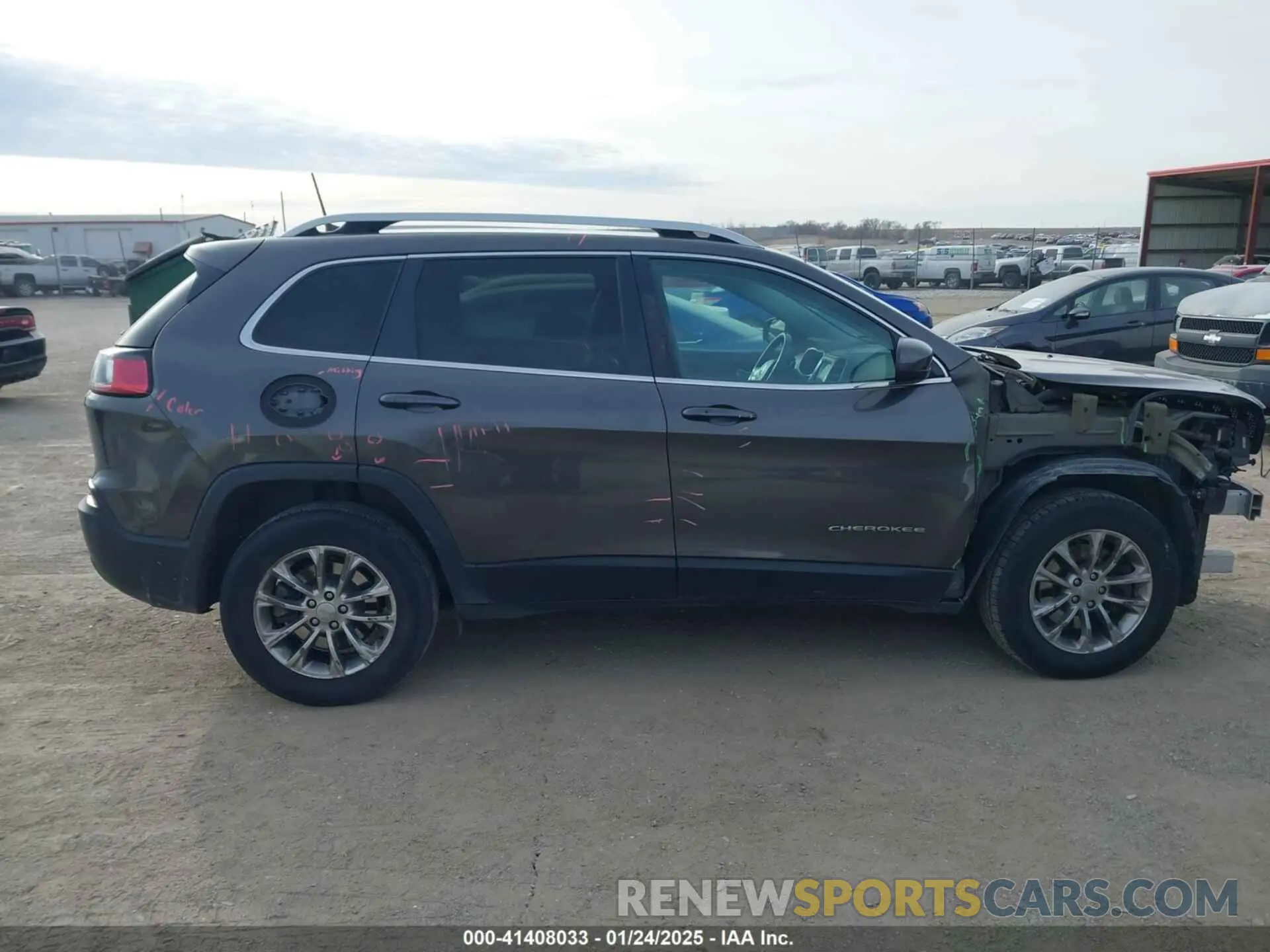 14 Photograph of a damaged car 1C4PJMLB6KD139836 JEEP CHEROKEE 2019