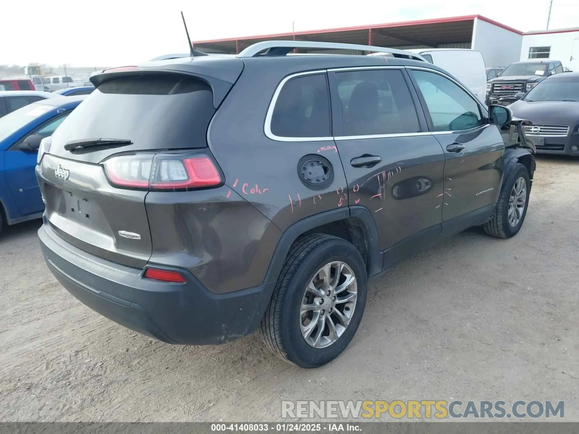4 Photograph of a damaged car 1C4PJMLB6KD139836 JEEP CHEROKEE 2019