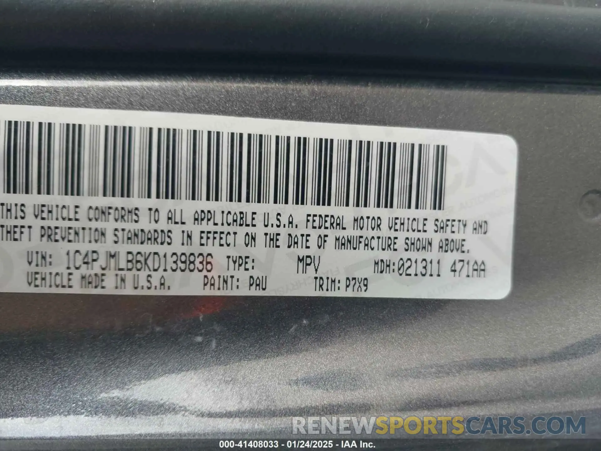9 Photograph of a damaged car 1C4PJMLB6KD139836 JEEP CHEROKEE 2019