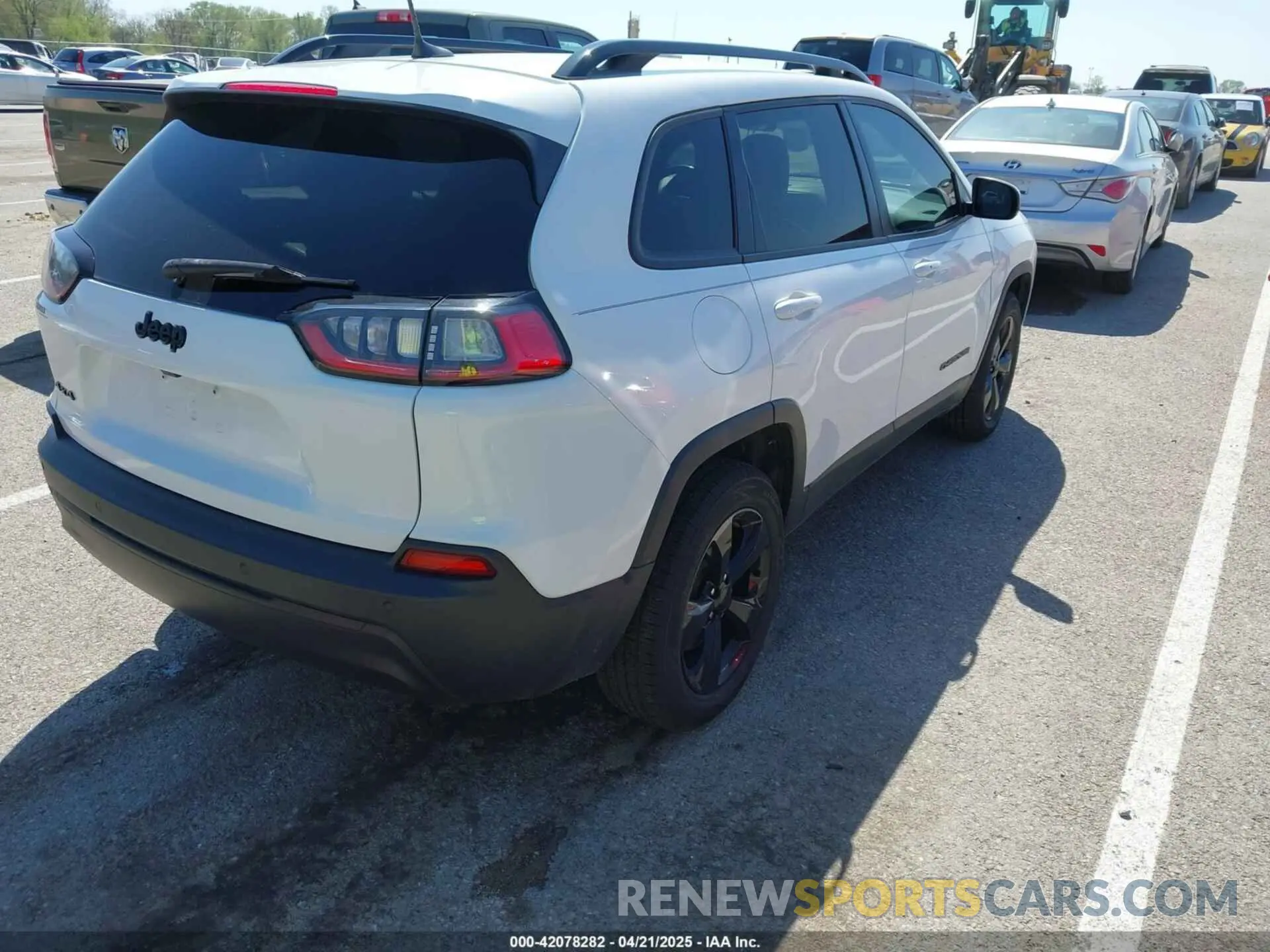4 Фотография поврежденного автомобиля 1C4PJMLB7KD394026 JEEP CHEROKEE 2019