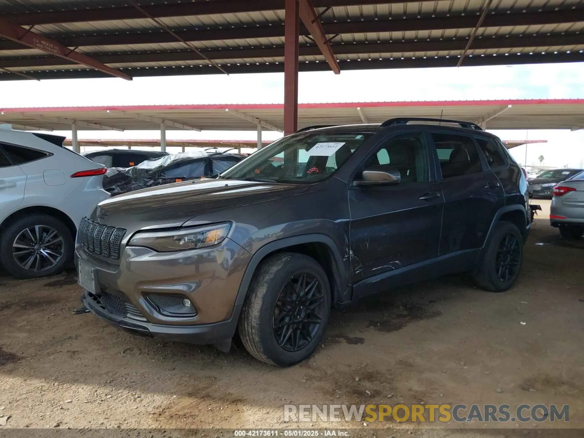 2 Photograph of a damaged car 1C4PJMLB7KD400634 JEEP CHEROKEE 2019
