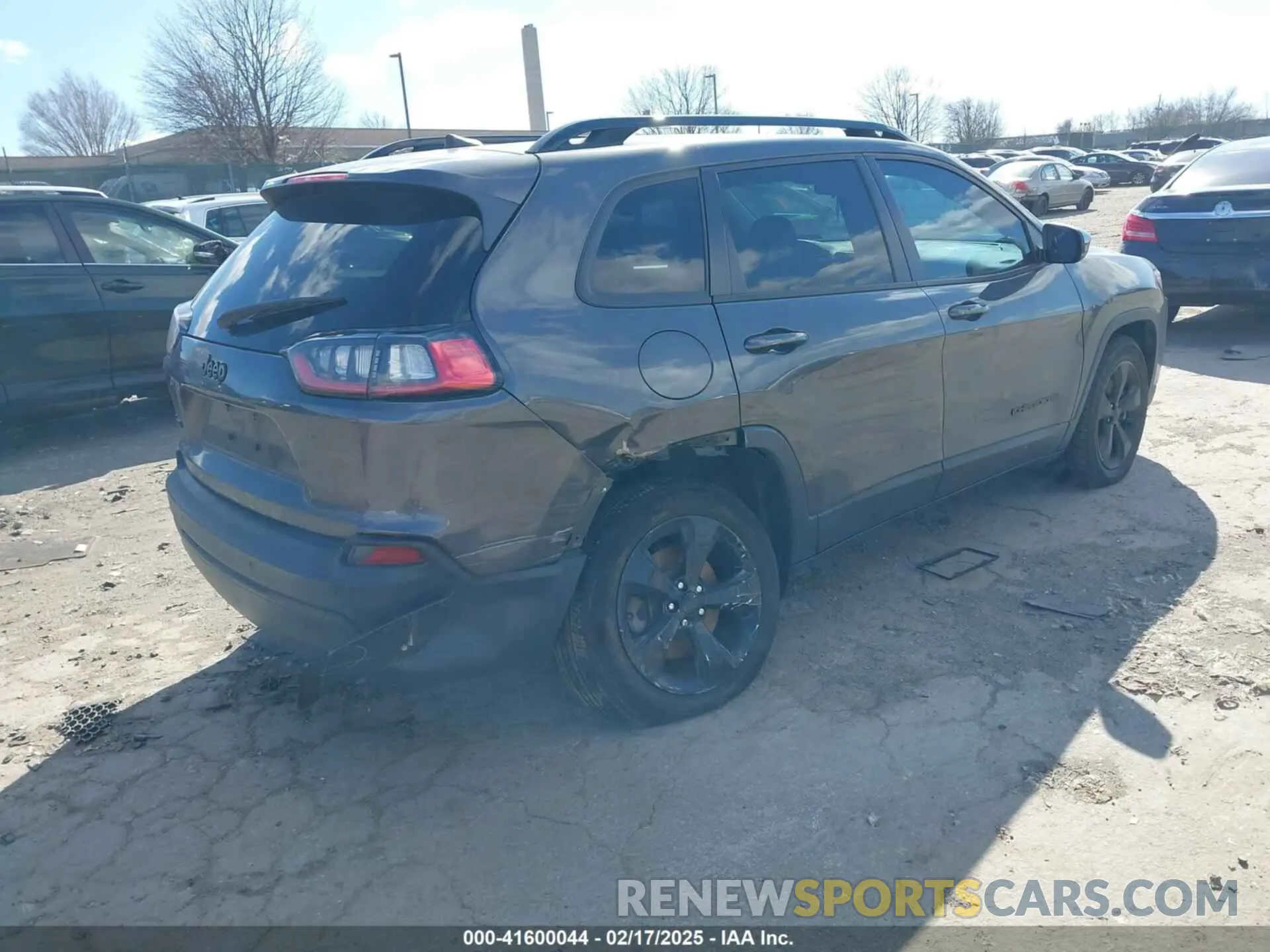 4 Фотография поврежденного автомобиля 1C4PJMLB8KD292542 JEEP CHEROKEE 2019