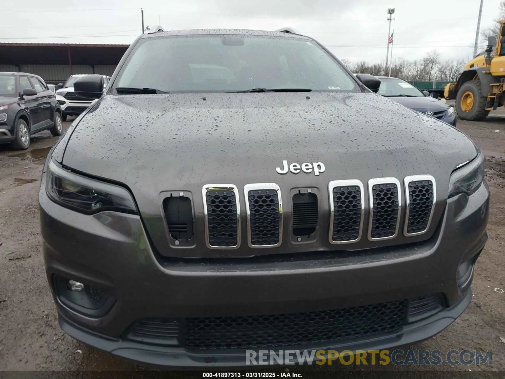 6 Photograph of a damaged car 1C4PJMLBXKD162570 JEEP CHEROKEE 2019