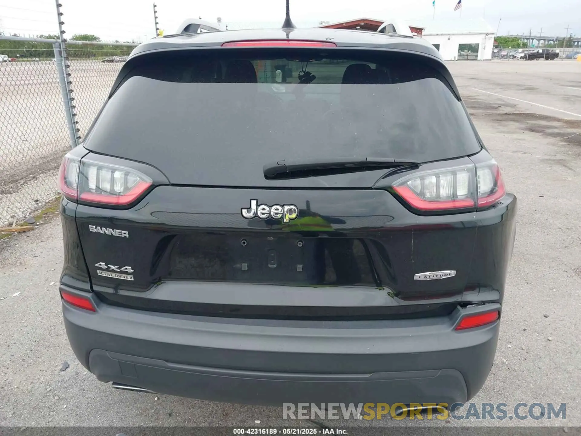 16 Фотография поврежденного автомобиля 1C4PJMLN4KD167192 JEEP CHEROKEE 2019