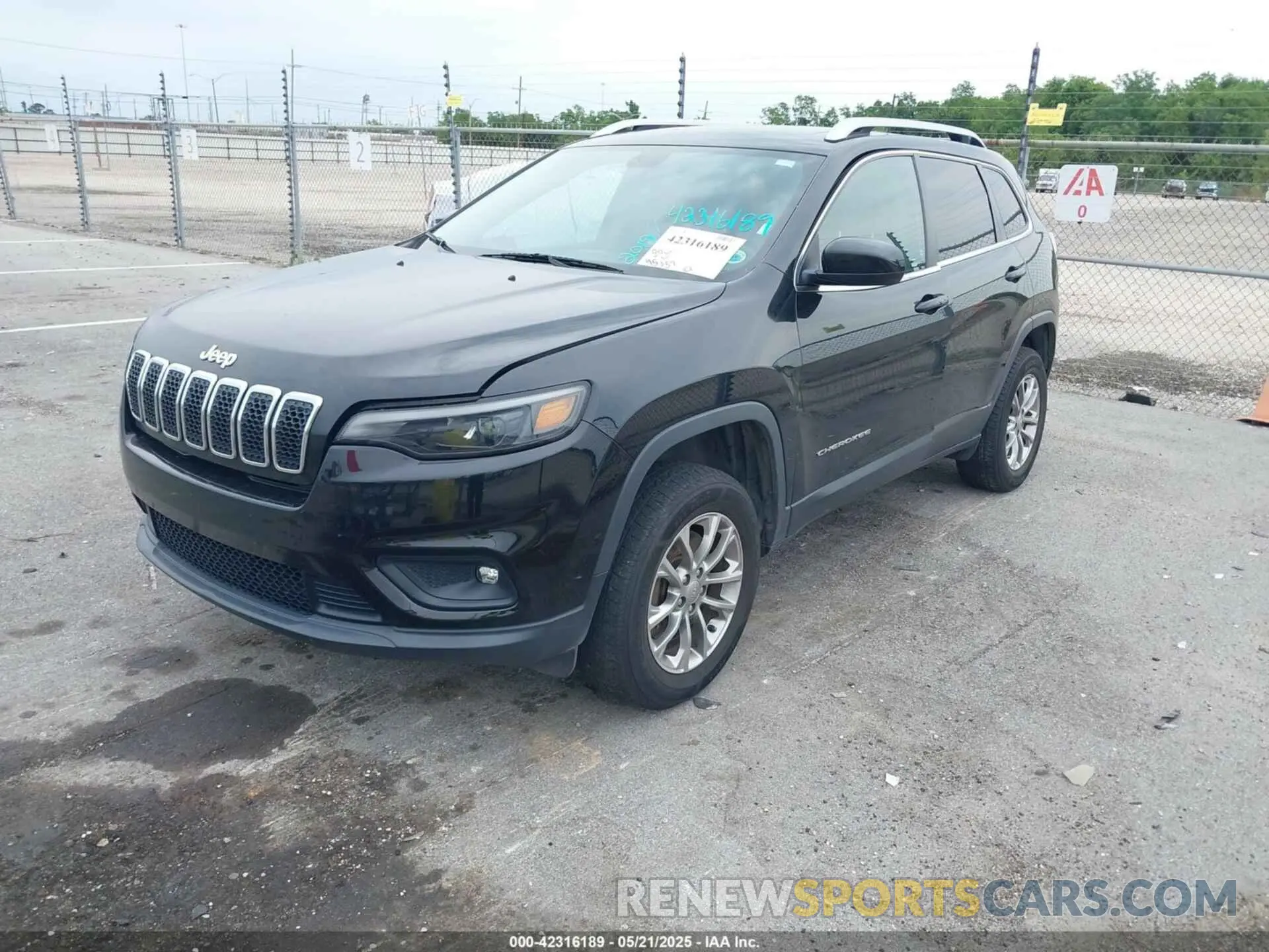 2 Фотография поврежденного автомобиля 1C4PJMLN4KD167192 JEEP CHEROKEE 2019