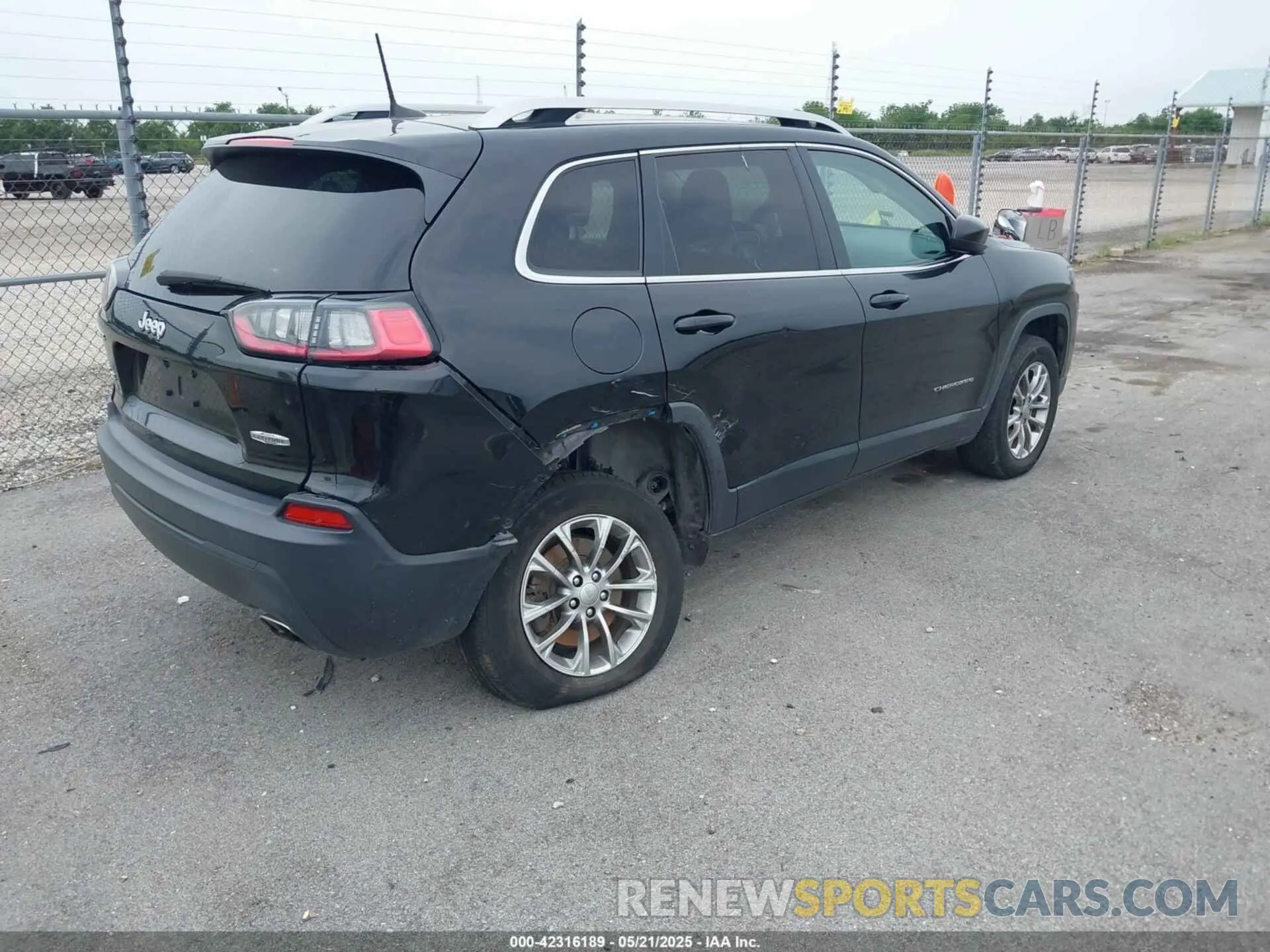 4 Фотография поврежденного автомобиля 1C4PJMLN4KD167192 JEEP CHEROKEE 2019