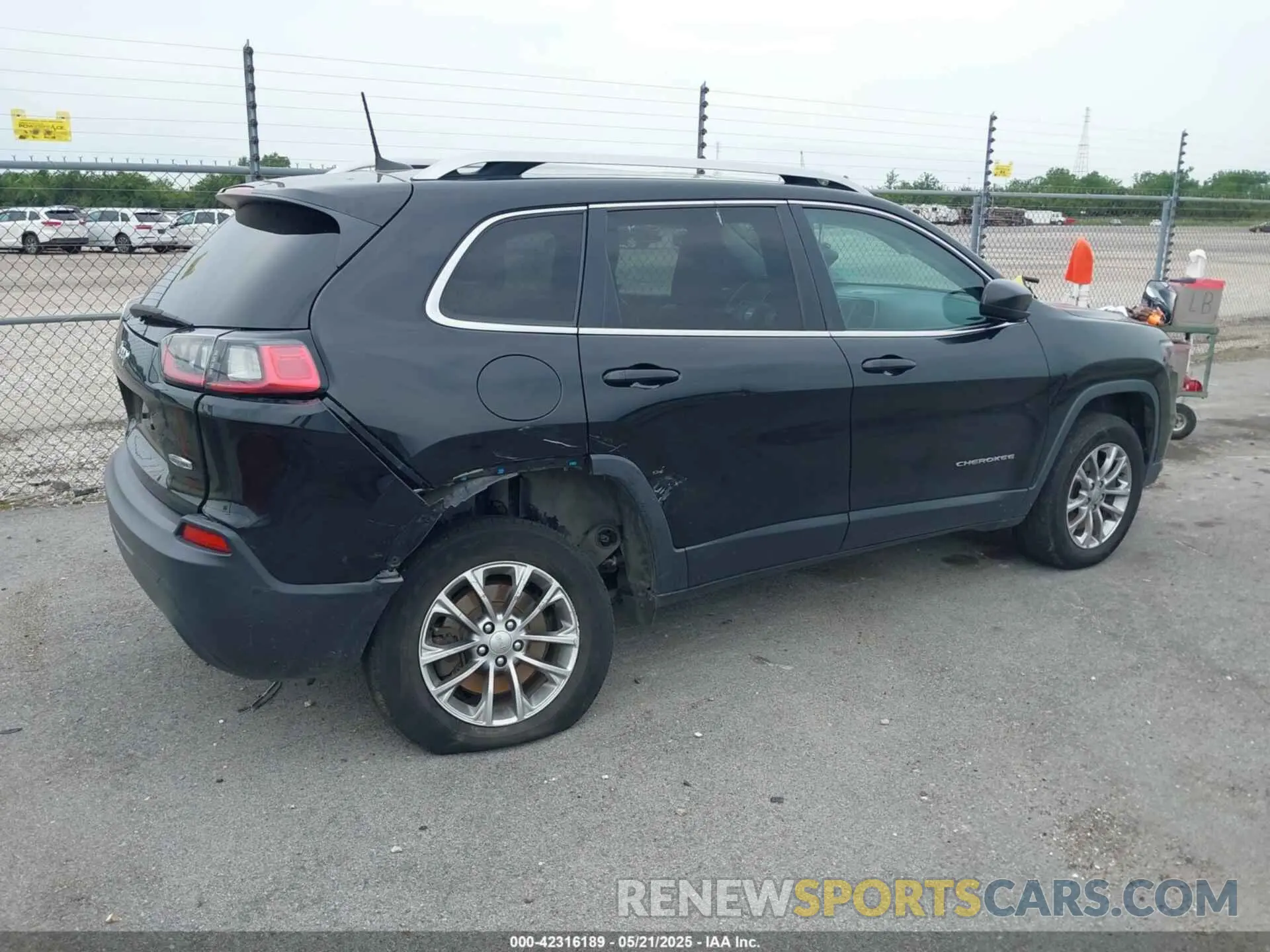 6 Фотография поврежденного автомобиля 1C4PJMLN4KD167192 JEEP CHEROKEE 2019