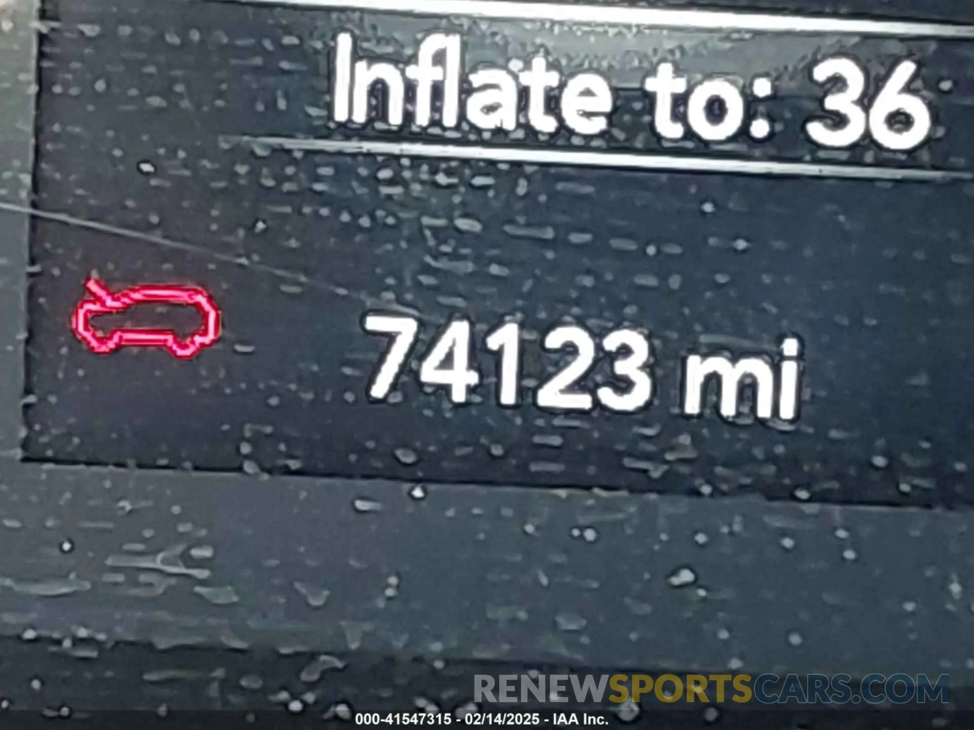 15 Photograph of a damaged car 1C4PJMLN7KD194094 JEEP CHEROKEE 2019