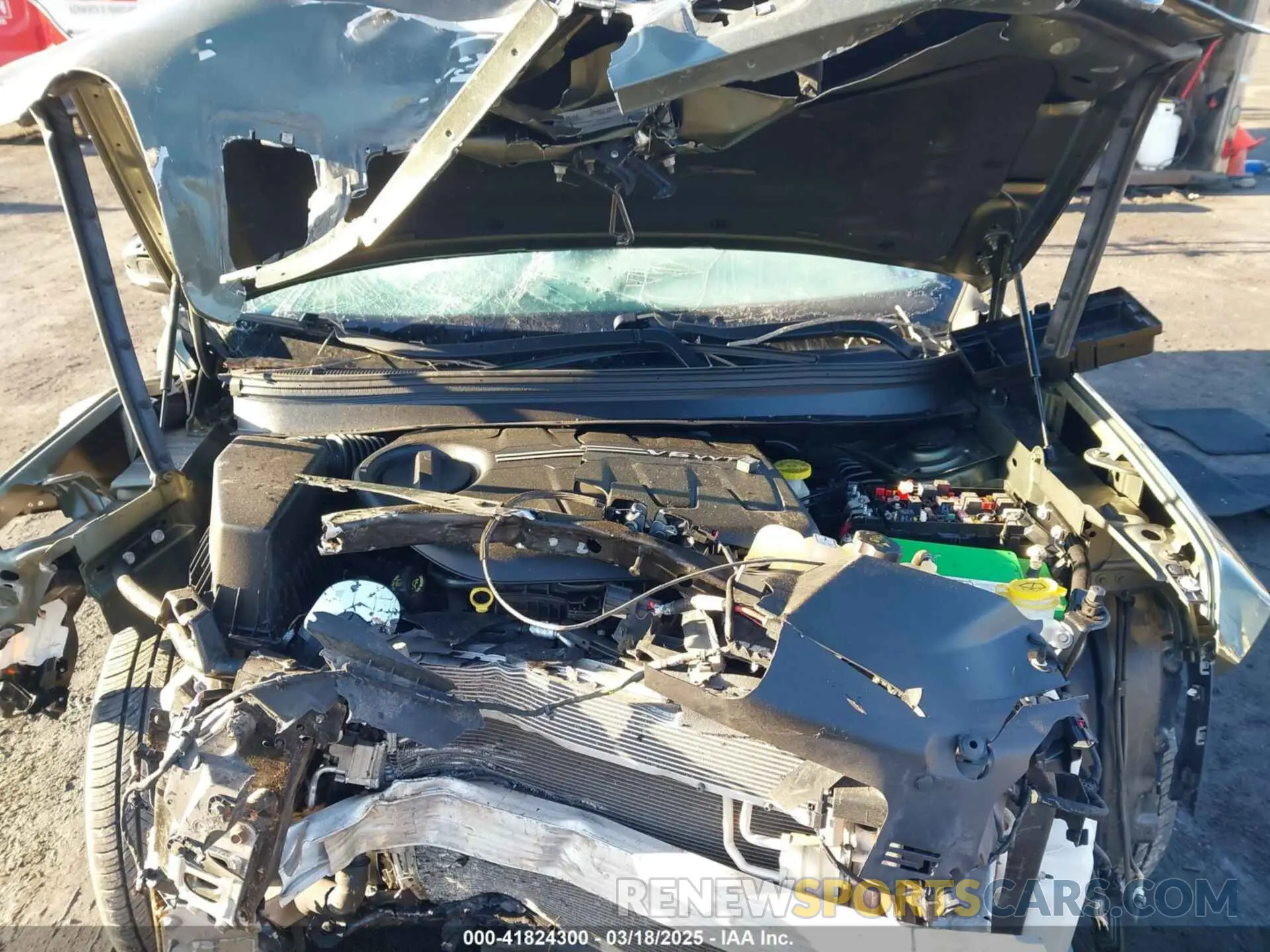 10 Фотография поврежденного автомобиля 1C4PJMLX0KD123482 JEEP CHEROKEE 2019