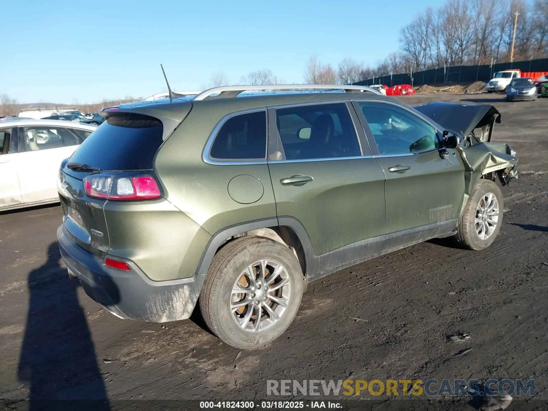 4 Фотография поврежденного автомобиля 1C4PJMLX0KD123482 JEEP CHEROKEE 2019