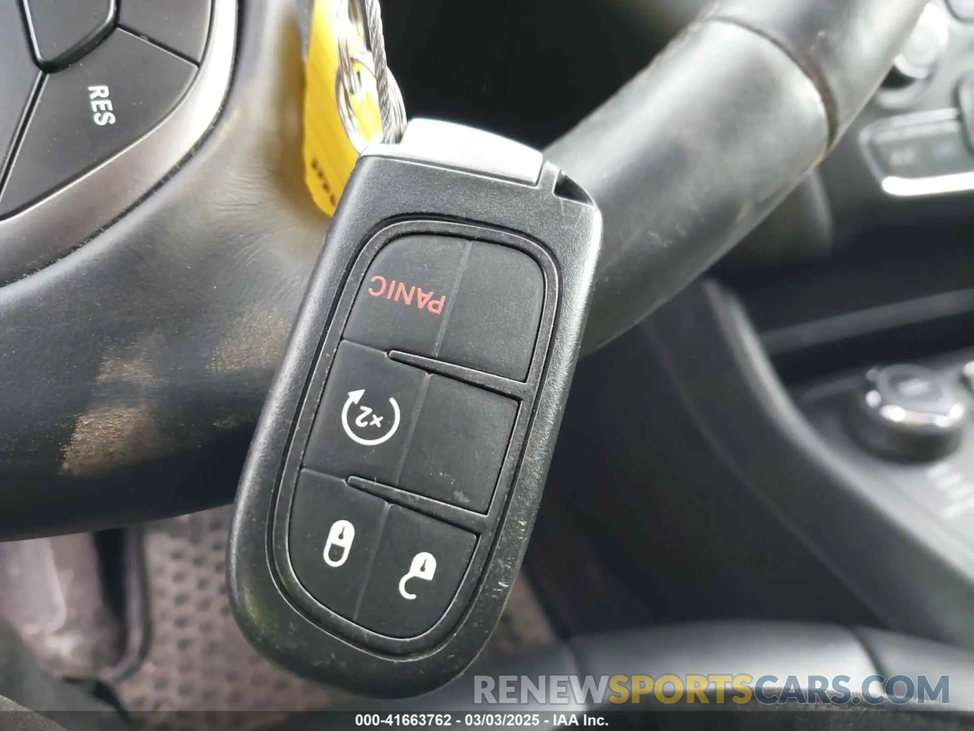11 Photograph of a damaged car 1C4PJMLX0KD155378 JEEP CHEROKEE 2019