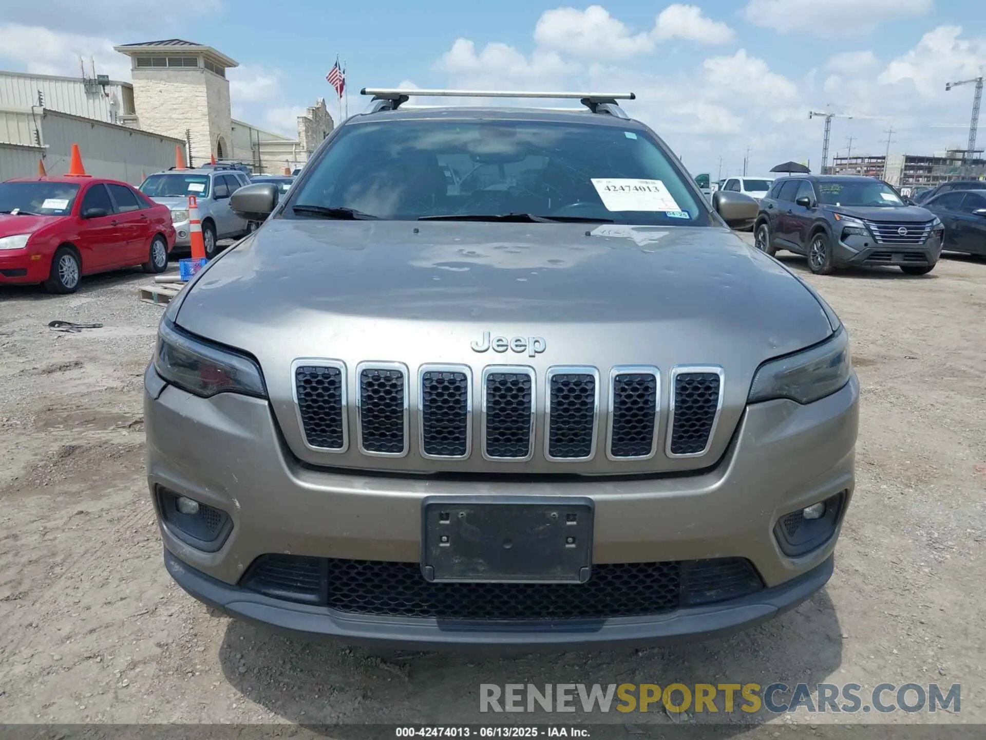 12 Фотография поврежденного автомобиля 1C4PJMLX3KD105008 JEEP CHEROKEE 2019