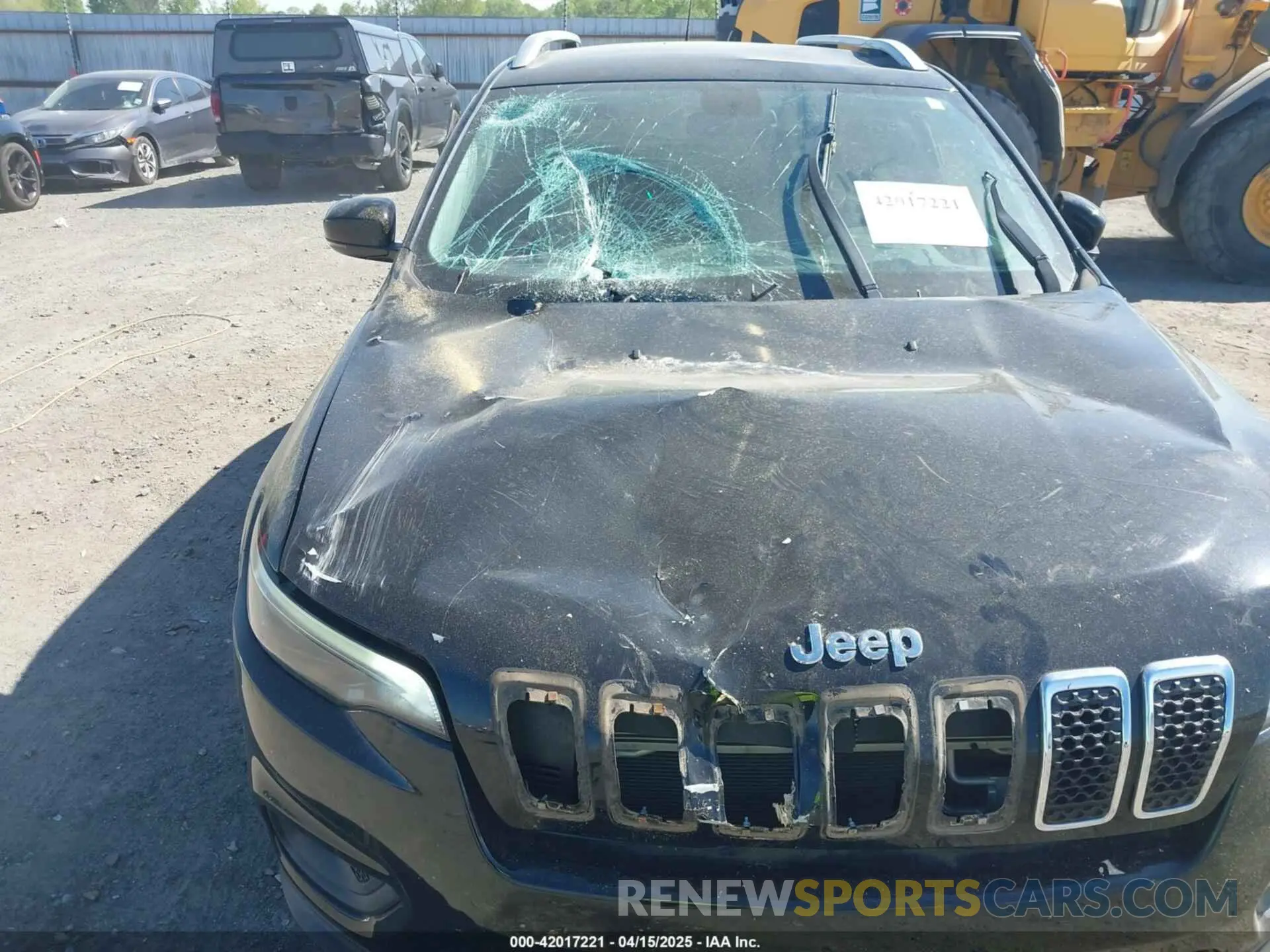 6 Photograph of a damaged car 1C4PJMLX4KD238263 JEEP CHEROKEE 2019
