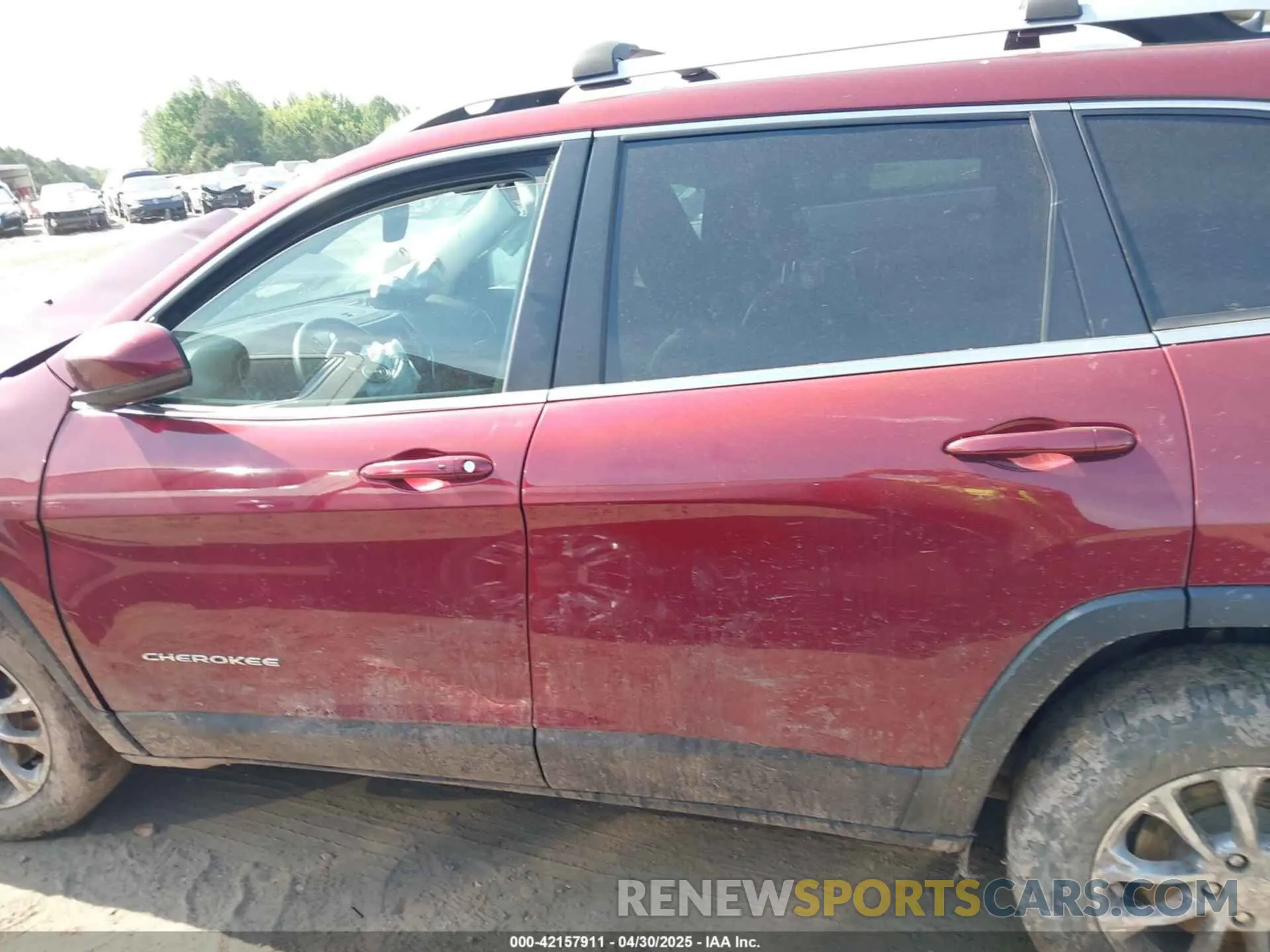 14 Фотография поврежденного автомобиля 1C4PJMLX7KD252805 JEEP CHEROKEE 2019